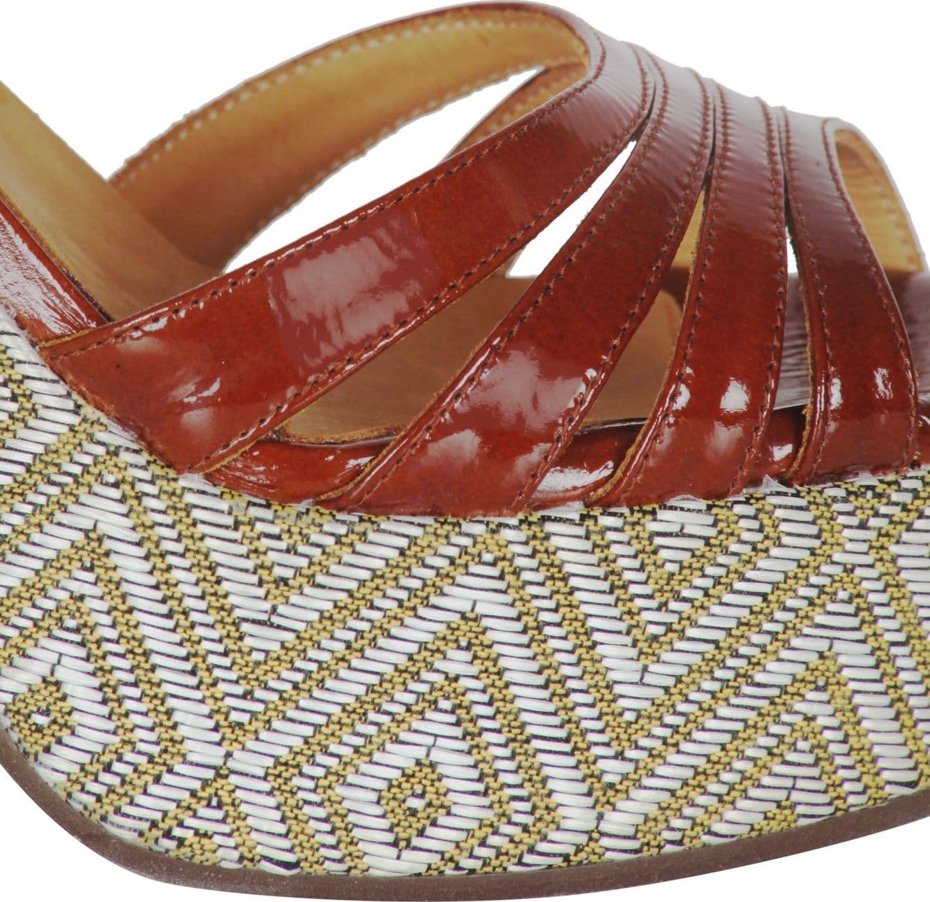 CHIE MIHARA Chie Mihara - Sandali - 451132 - Marrone/Giallo da donna in Sandali moda Drestige - Casamassima, commercioVirtuoso.it