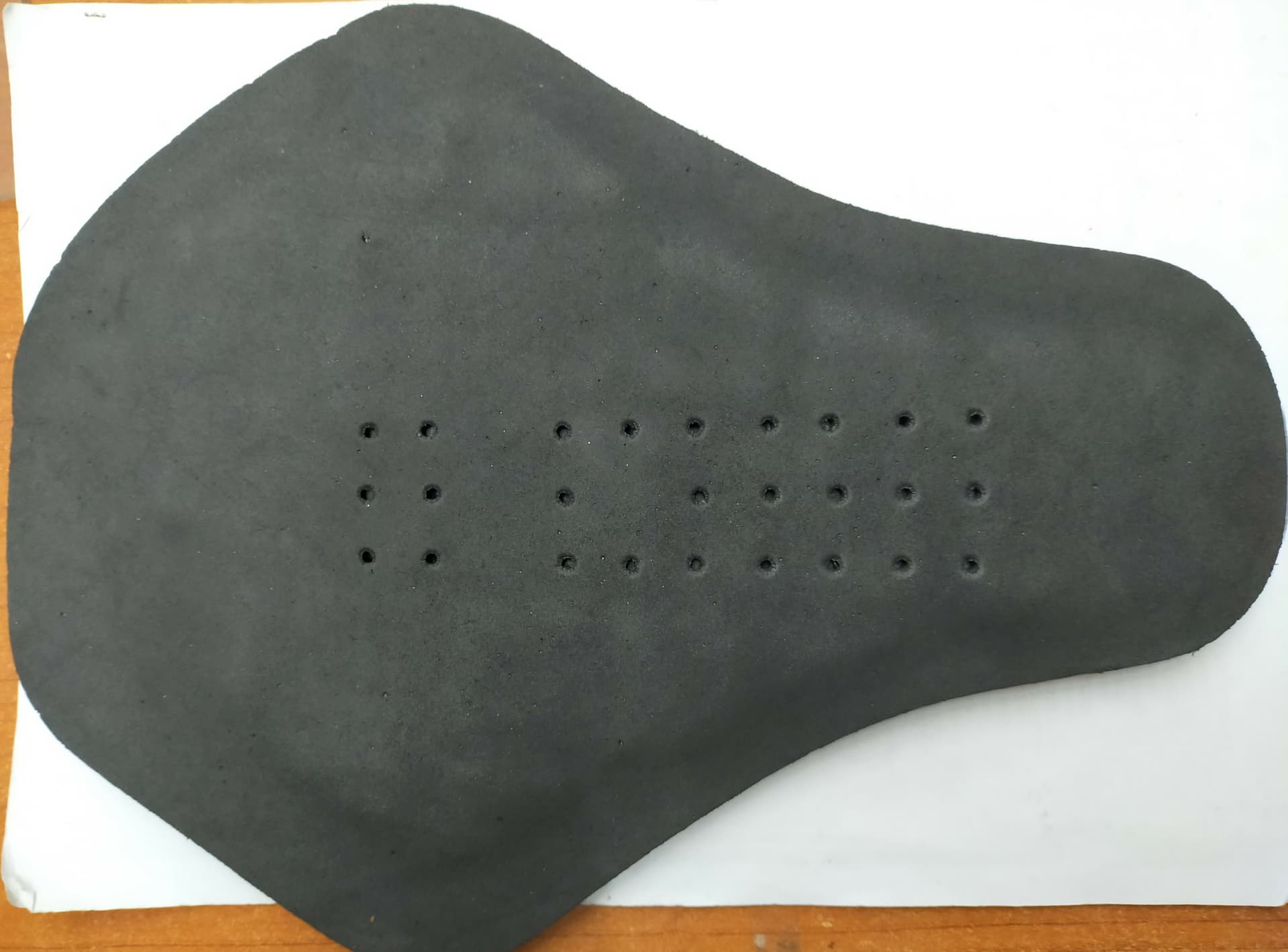 Inserto paraschiena Universale per Moto 2 modelli colore nero in Akvavit TopGas - Roverbella, commercioVirtuoso.it