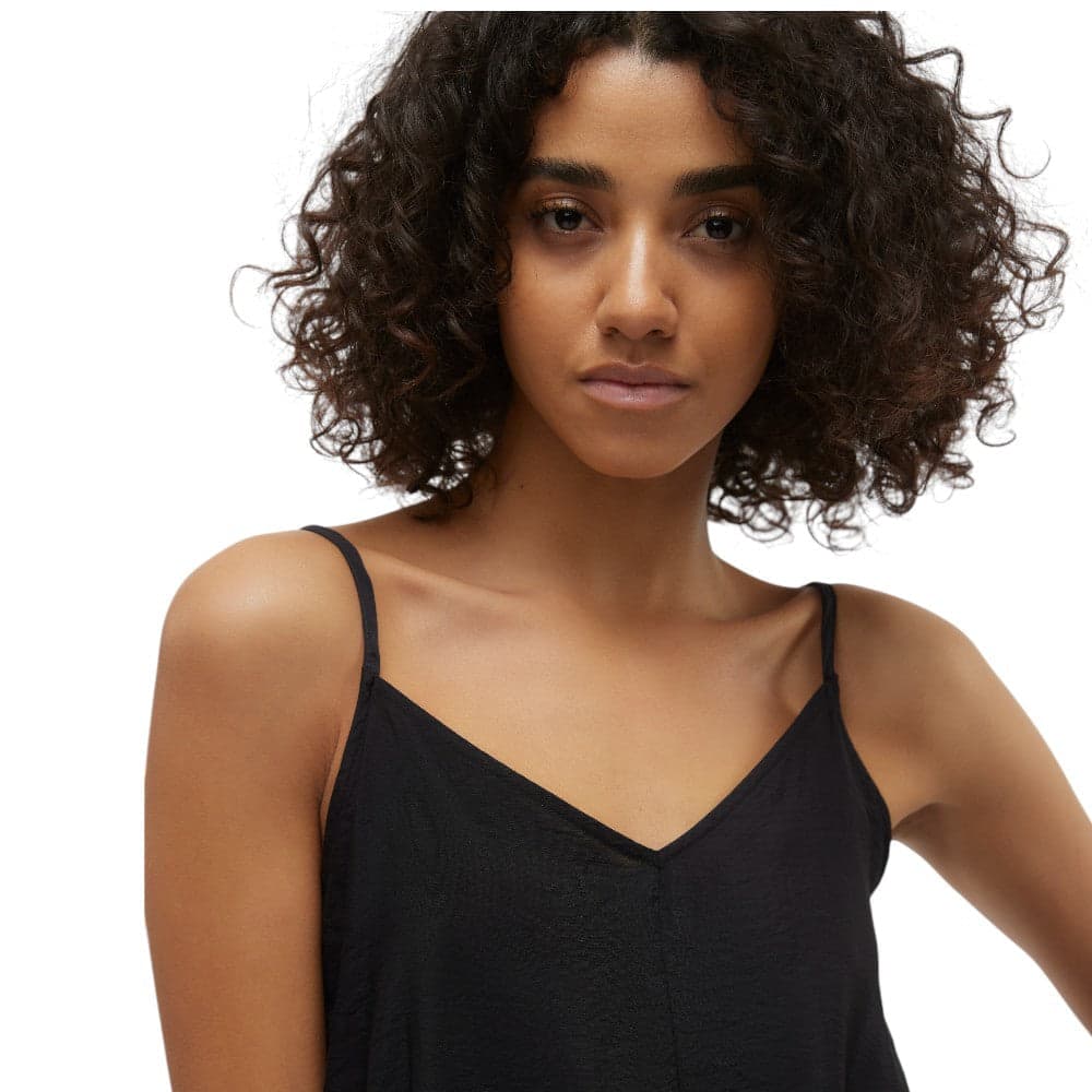 Vero Moda vestito nero in viscosa Josie 10303398 in Casual Prodotti di Classe - Nocera Superiore, commercioVirtuoso.it