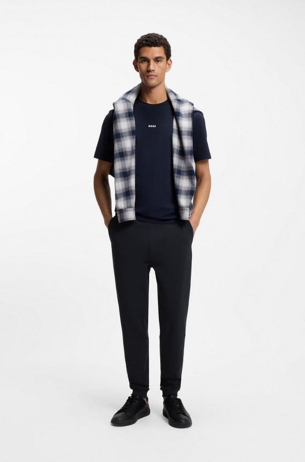 Hugo Boss pantaloni uomo blu scuro da uomo in Pantaloni Drestige - Casamassima, commercioVirtuoso.it