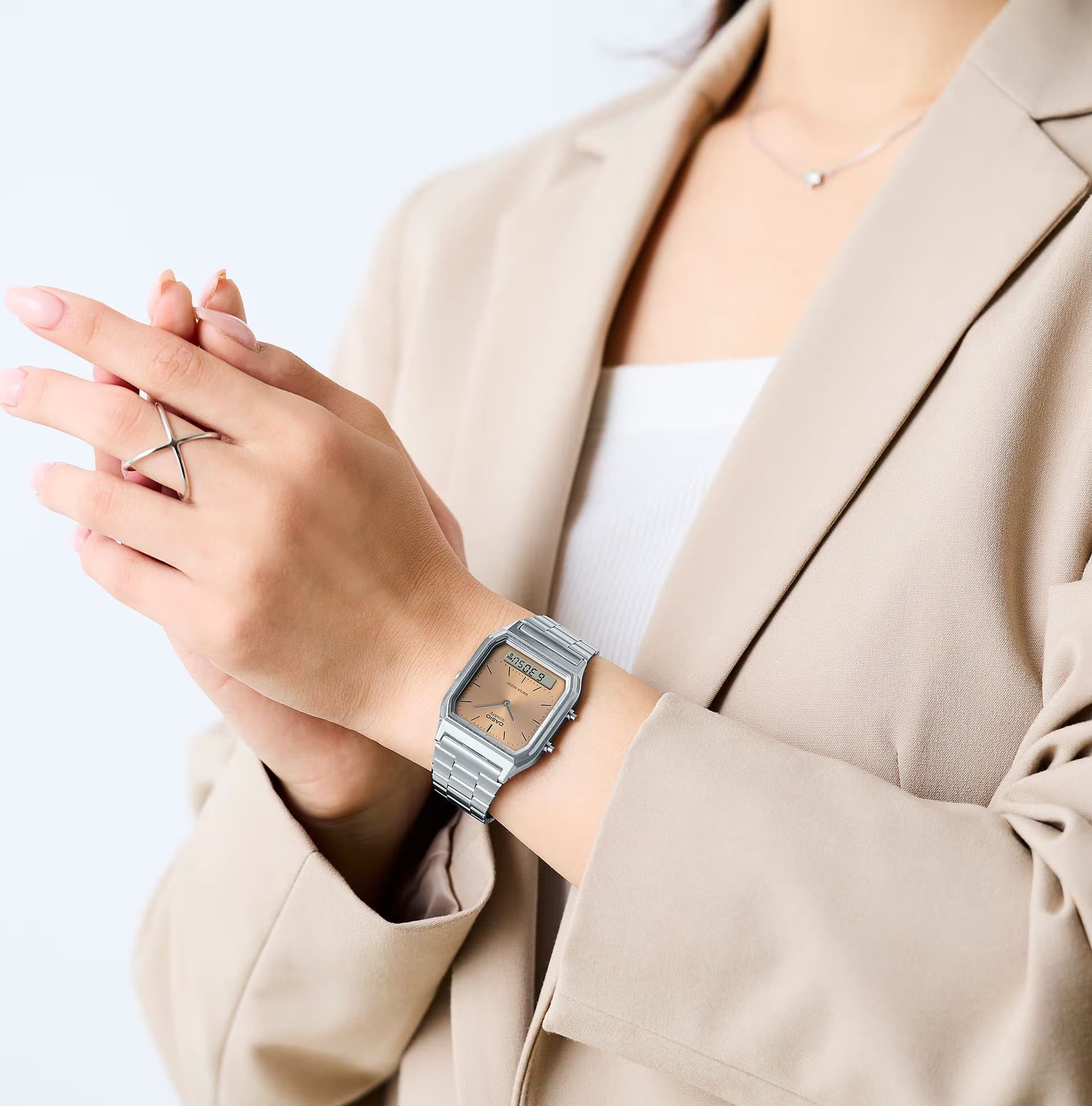 Orologio donna CASIO AQ-230A-4AMQYES in Orologi da polso Gioielleria Cameli - Monte Urano, commercioVirtuoso.it
