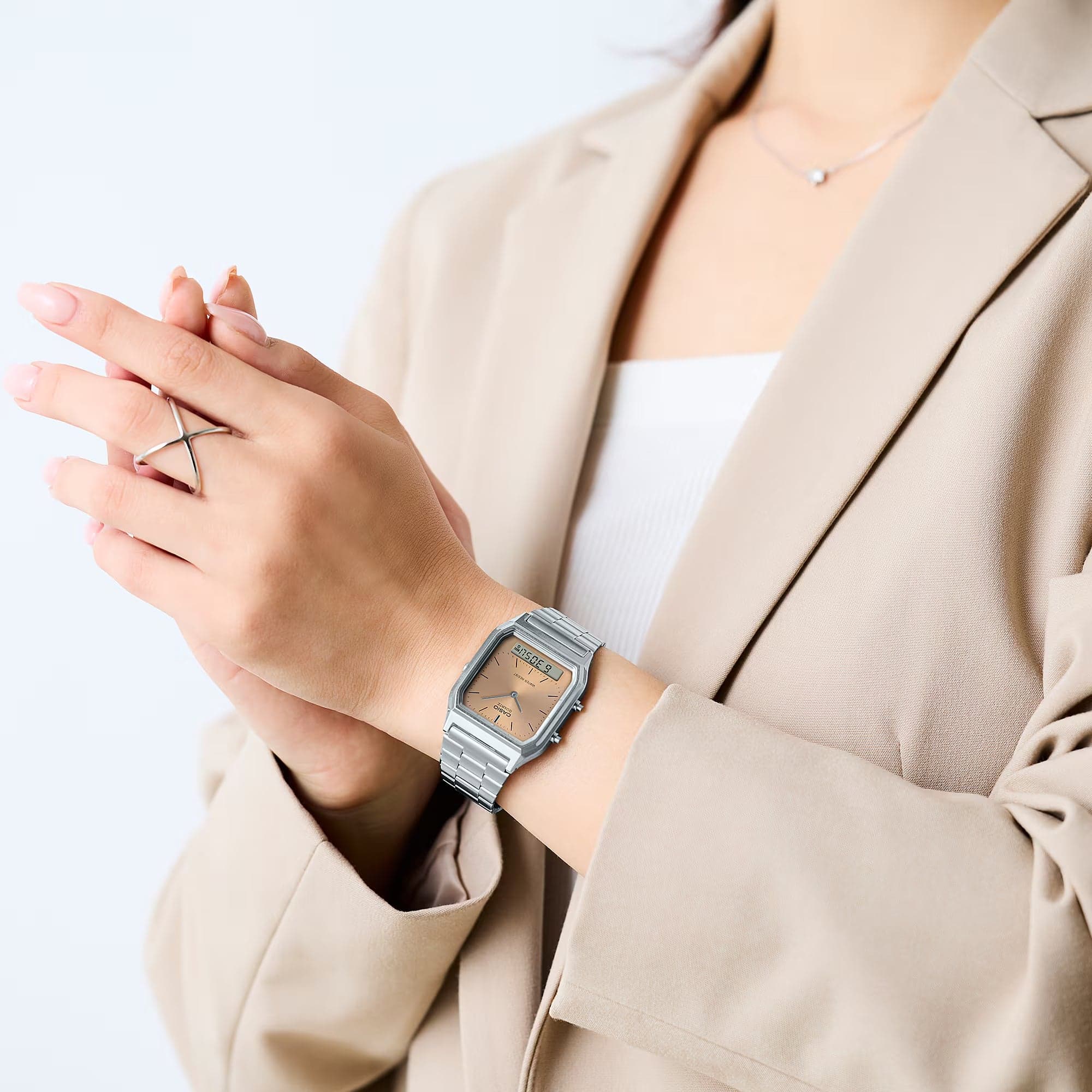 Orologio donna CASIO AQ-230A-4AMQYES in Orologi da polso Gioielleria Cameli - Monte Urano, commercioVirtuoso.it
