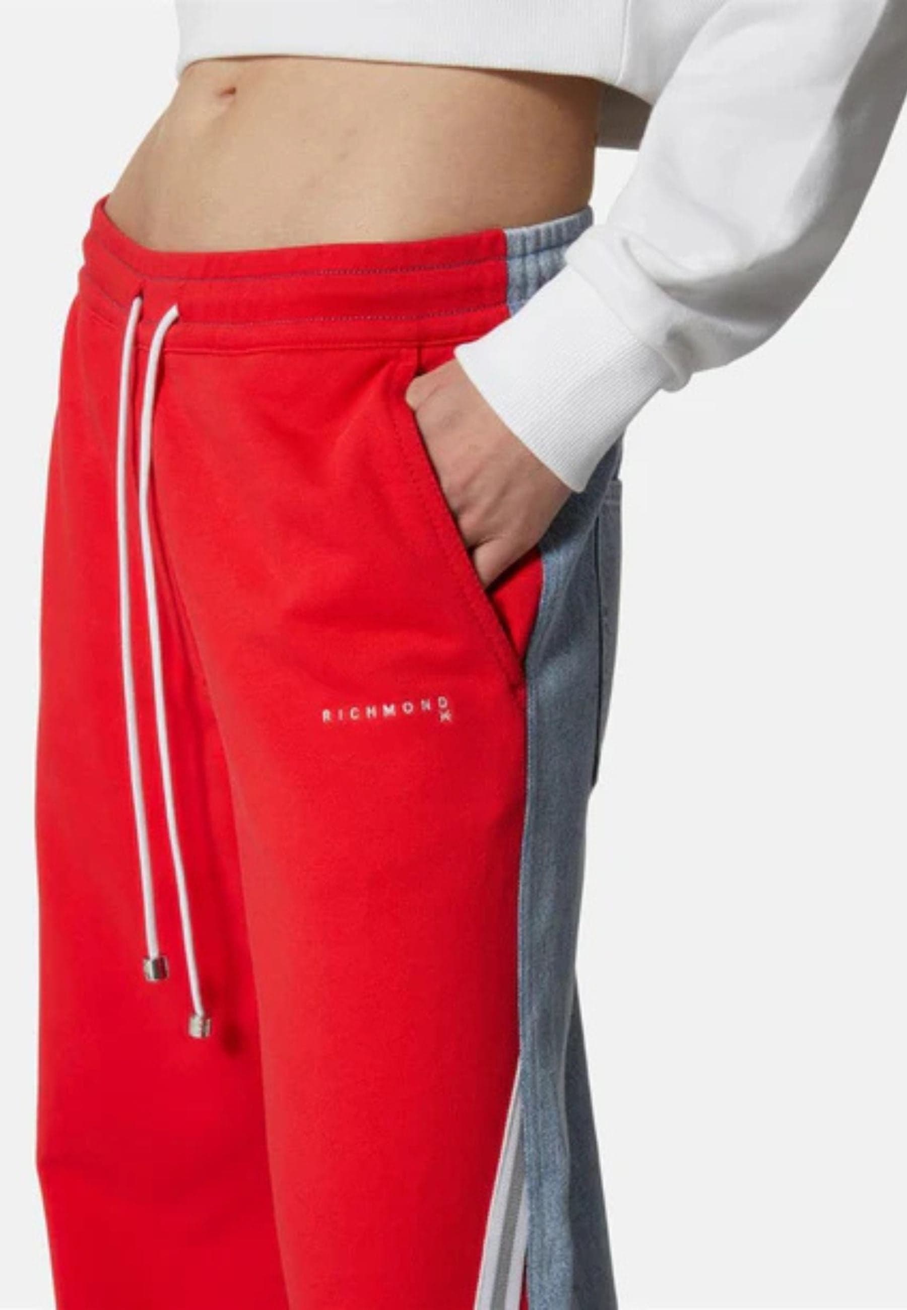 John Richmond PANTALONE PANTS FLEECE BURIMI da donna in Pantaloni Drestige - Casamassima, commercioVirtuoso.it