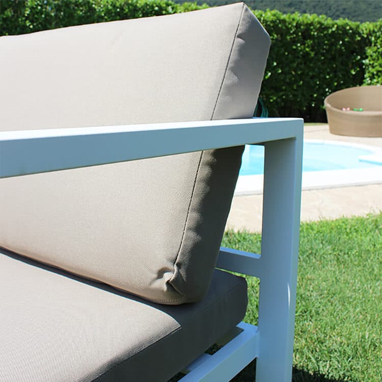 AULUS - salotto da giardino 2 posti in alluminio completo di cuscini Bianco in Set di mobili Milani Home - Dueville, commercioVirtuoso.it