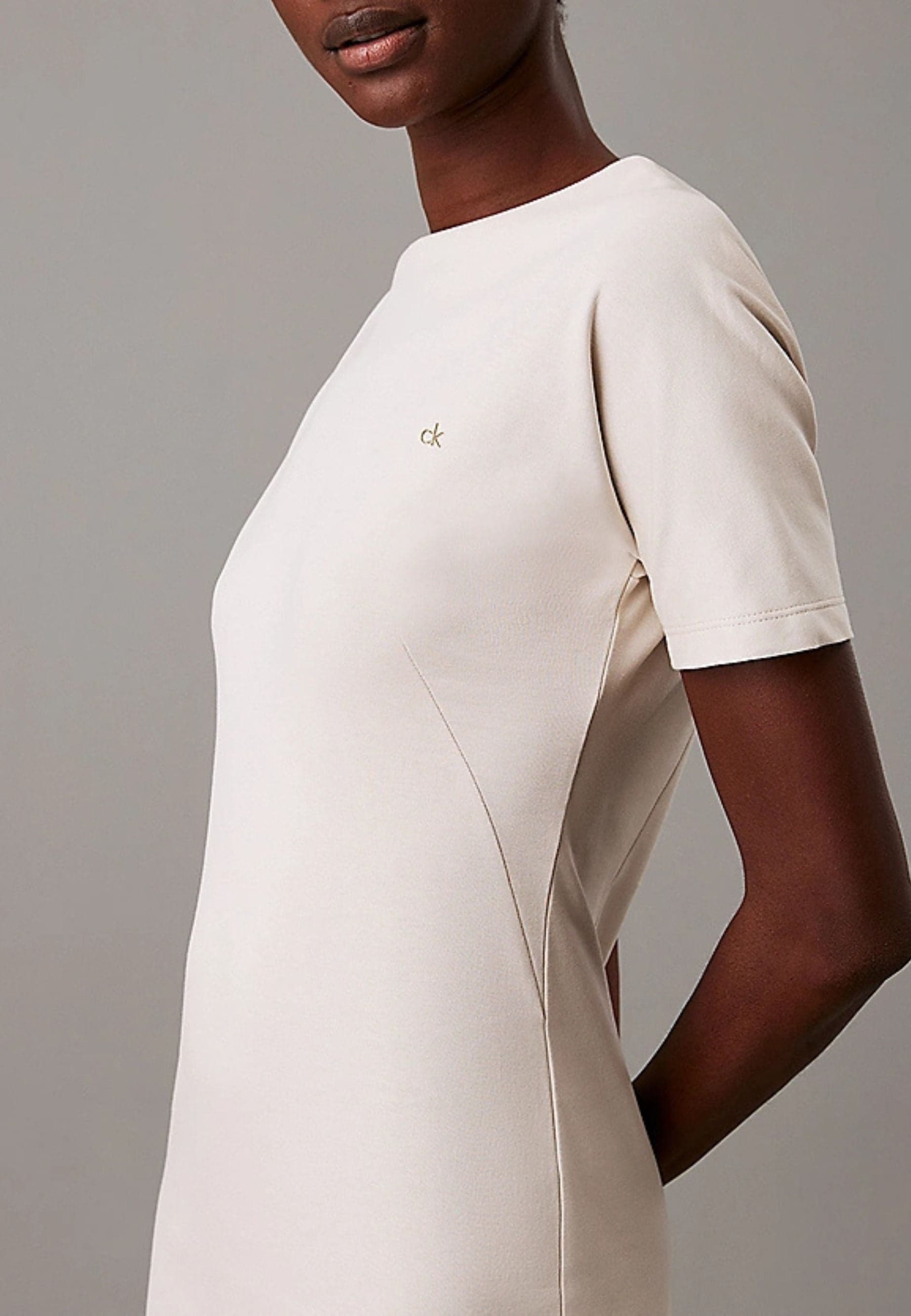 calvin klein Abito LIQUID TOUCH T-SHIRT DRESS da donna in Casual Drestige - Casamassima, commercioVirtuoso.it