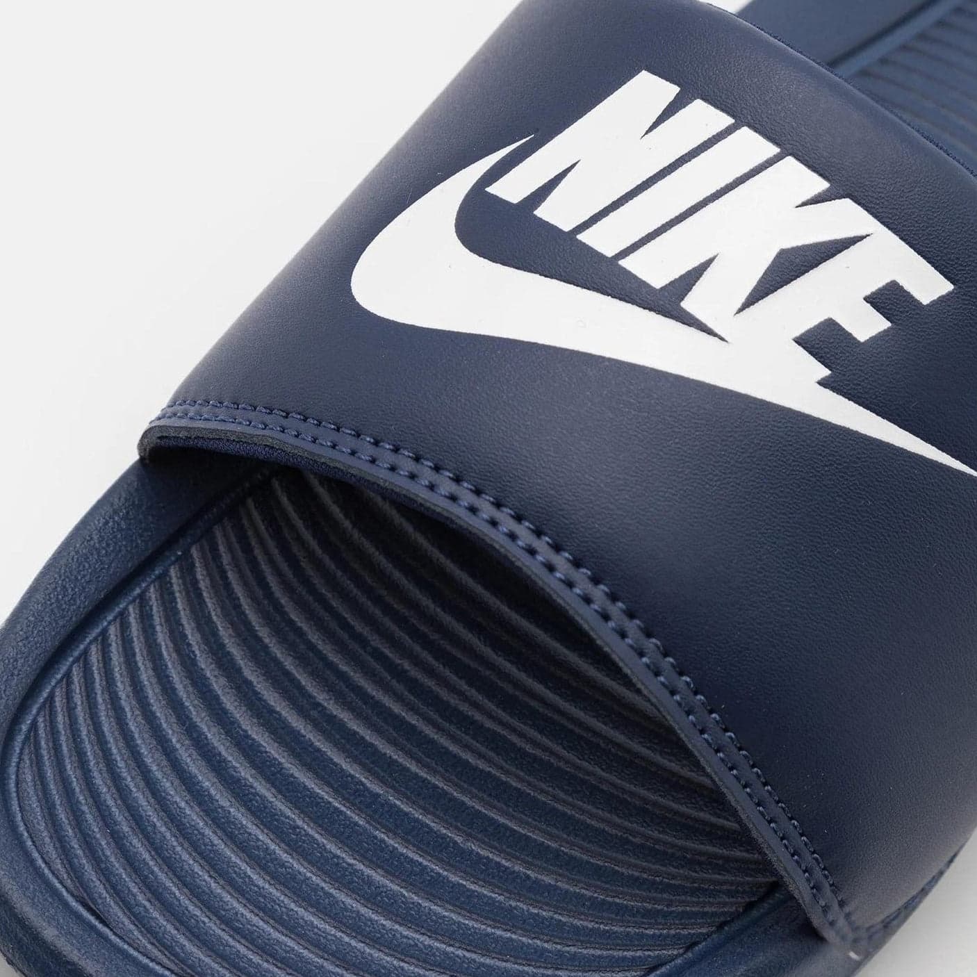 Ciabatte Nike Victori One navy