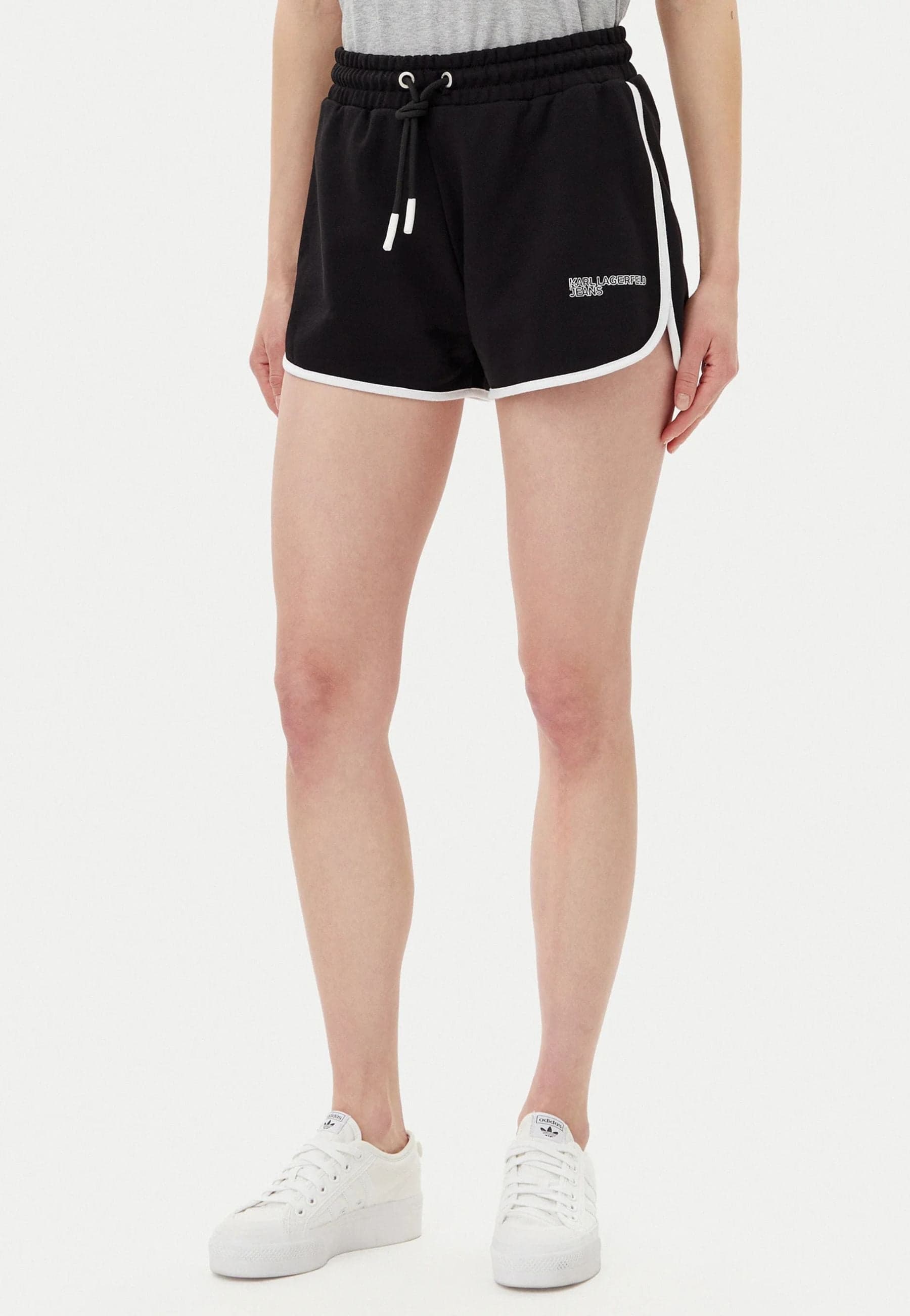 KARL LAGERFELD PANTALONCINO KLJ BINDING SWEAT SHORT da donna in Pantaloncini Drestige - Casamassima, commercioVirtuoso.it