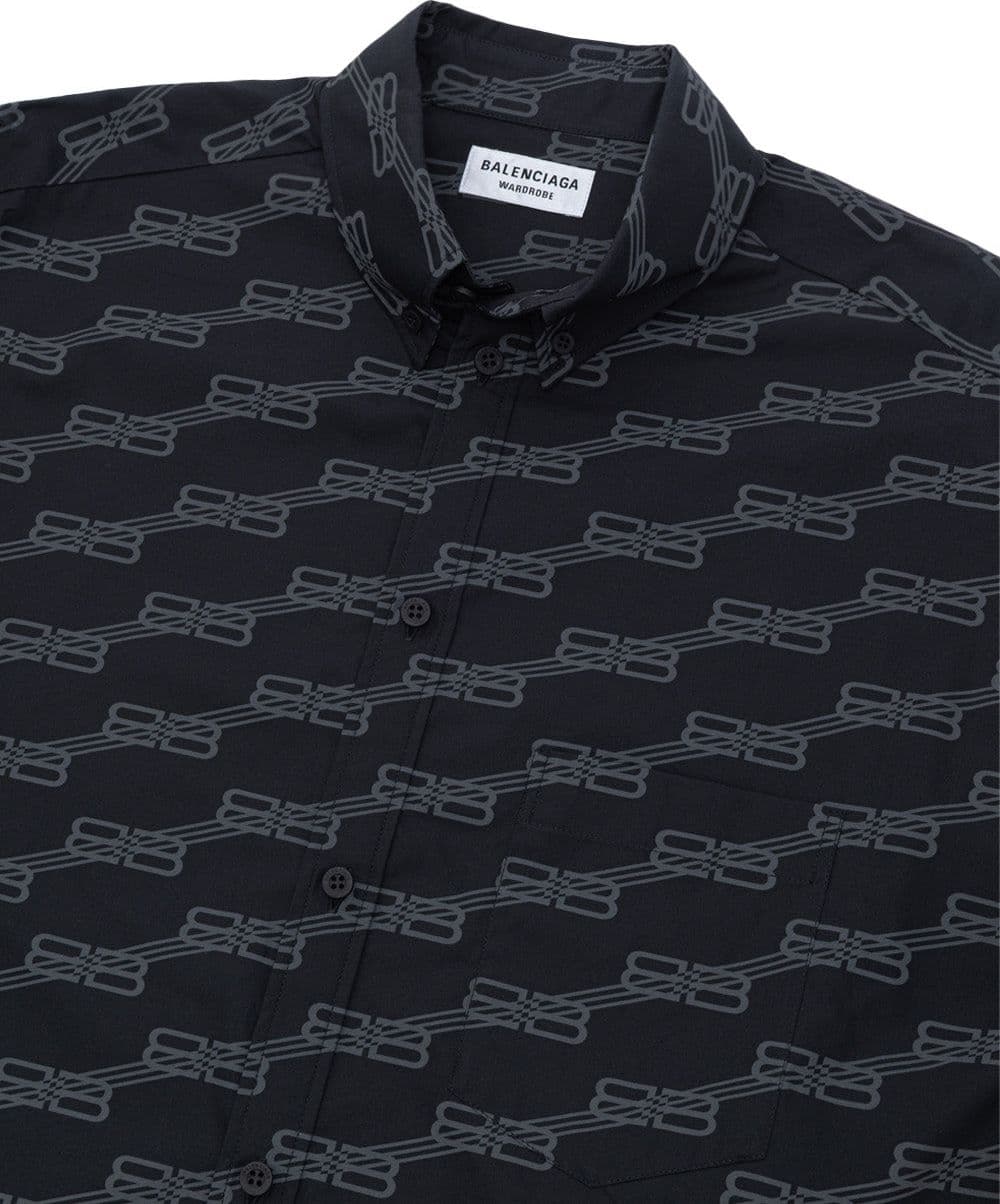 Balenciaga Camicia Manica Corta con Logo Allover da uomo in Camicie casual Drestige - Casamassima, commercioVirtuoso.it