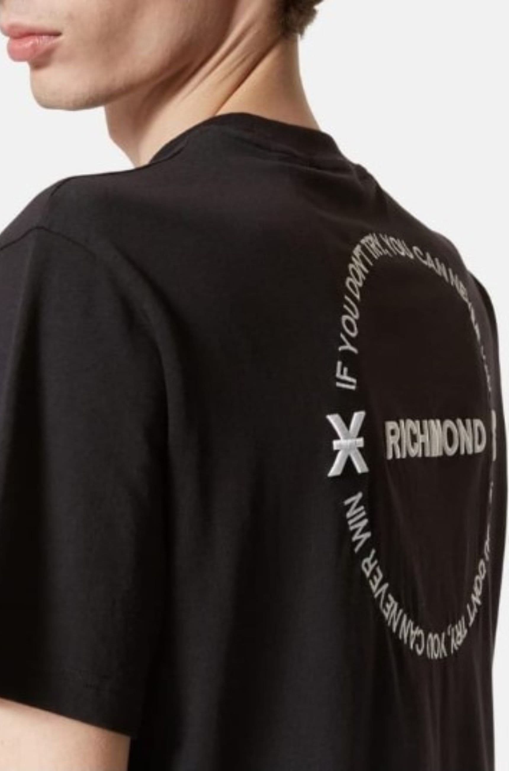 John Richmond T-SHIRT T-SHIRT CATRIK da uomo in T-shirt Drestige - Casamassima, commercioVirtuoso.it