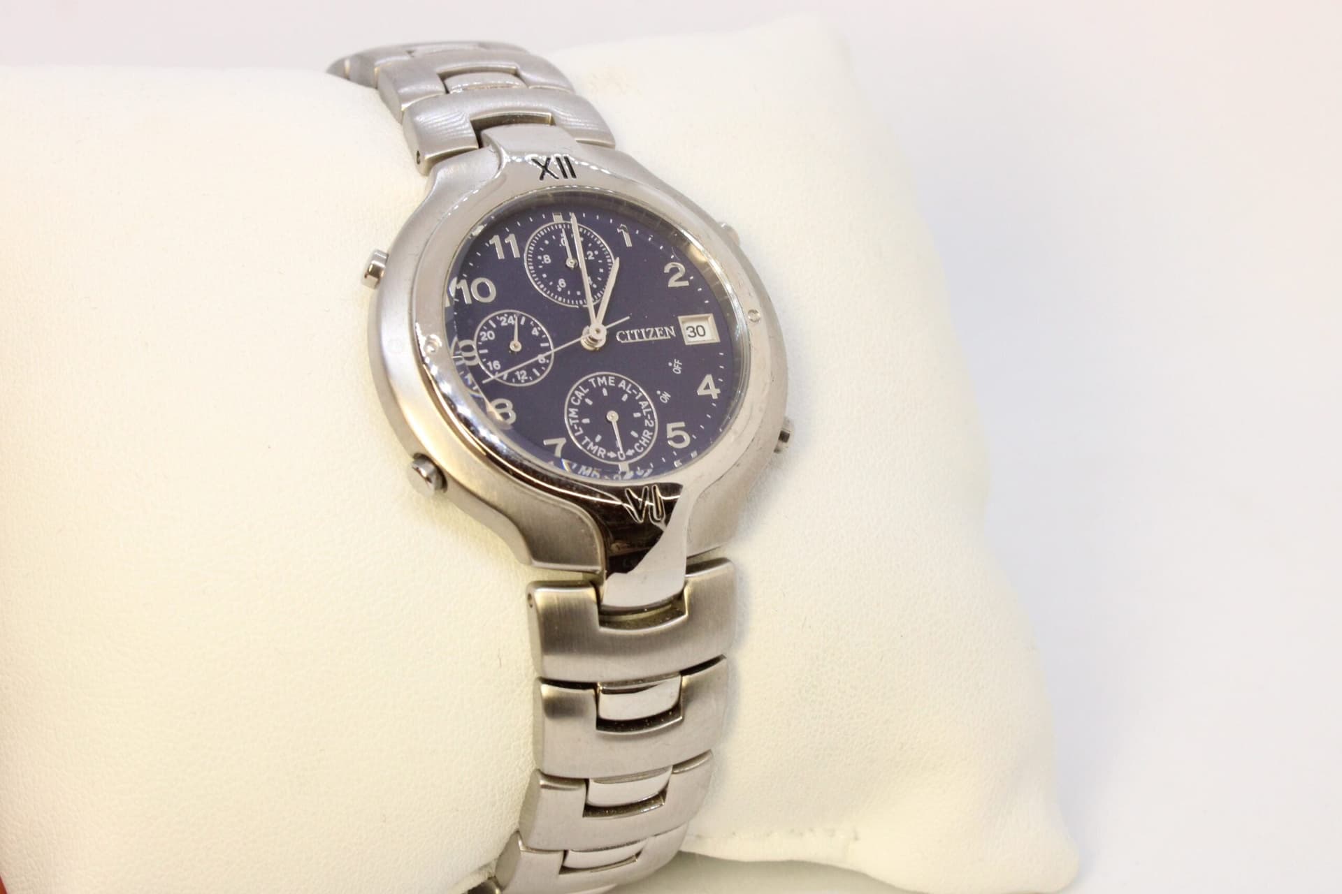Orologio uomo CITIZEN EI3030-51L in Orologi da polso Gioielleria Cameli - Monte Urano, commercioVirtuoso.it
