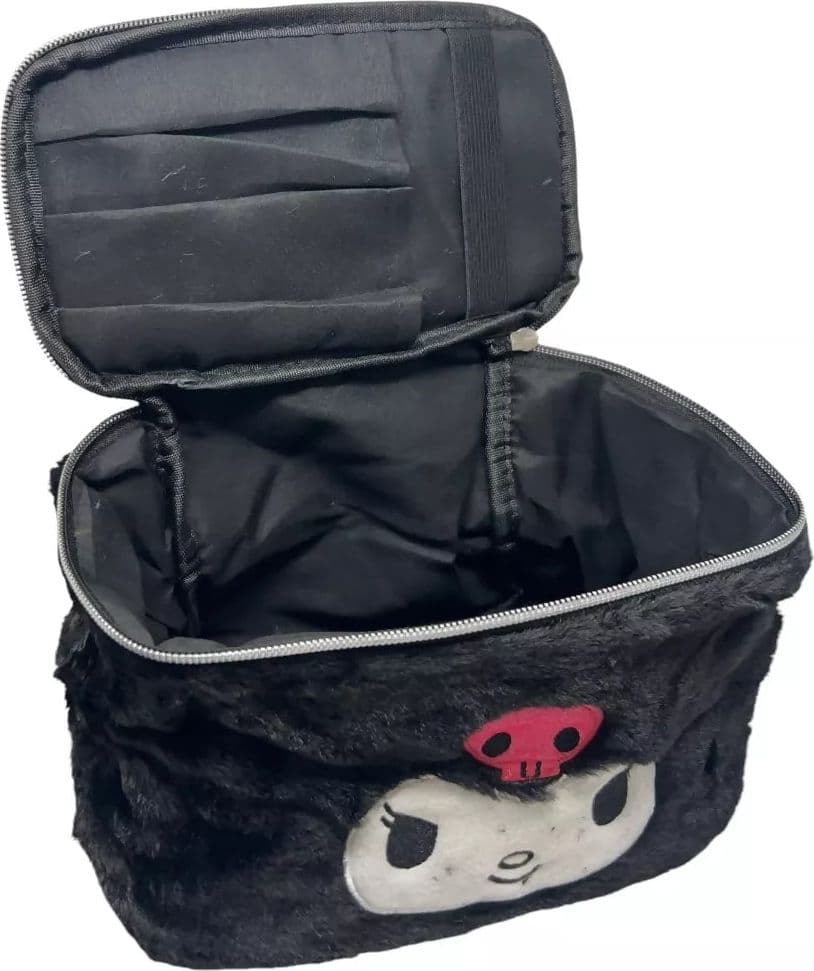 BEAUTY CASE KUROMI SANRIO in Musica e teatro Cartoleria Deja Vu - Crotone, commercioVirtuoso.it