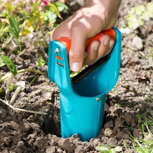 Piantabulbi in Acciaio a Rilascio Automatico con Scala di Profondità Gardena in Autocategorizzazione Taliachicce.it - Milazzo, commercioVirtuoso.it