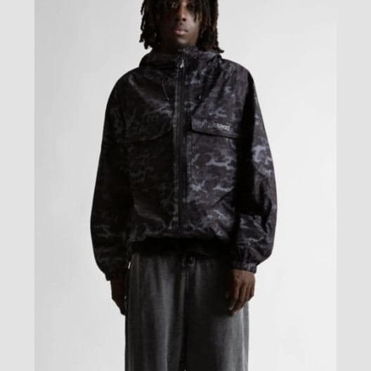 Giacca Wasted Paris Digicamo Camo Black in Giacche sportive e tecniche Glad Store - Genova, commercioVirtuoso.it