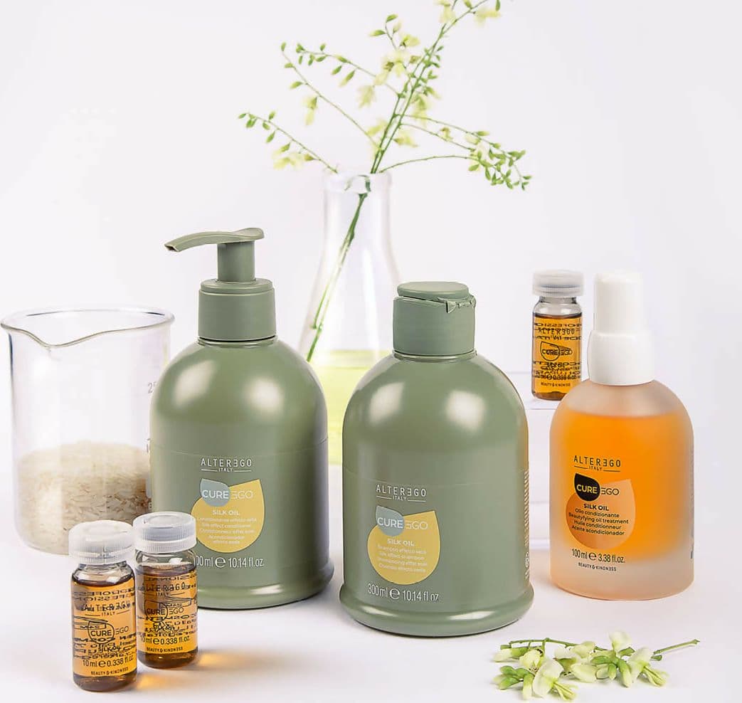 Alter Ego Silk Oil Conditioner Nutriente Districante Capelli Secchi e Crespi Anti Crespo Effetto Seta 300/950 ml in Balsami ad azione profonda e trattamenti Ricci Perfetti - Partinico, commercioVirtuoso.it