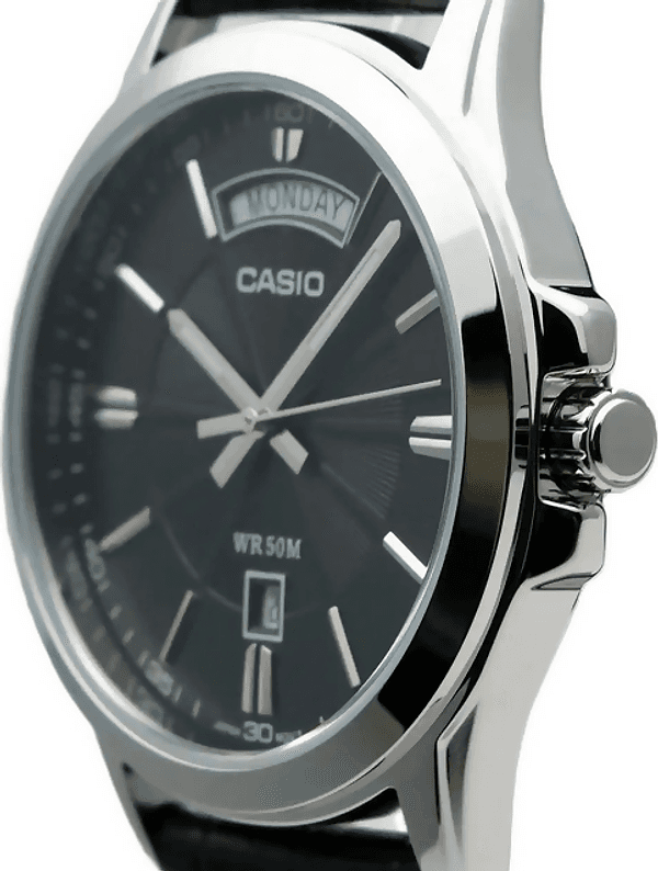 Orologio Casio per uomo , MTP-1381L-1A, cinturino in pelle, movimento al quarzo con datario e giorno della settimana visibili nel quadrante in Orologi da polso Loweconomy - Marineo, commercioVirtuoso.it