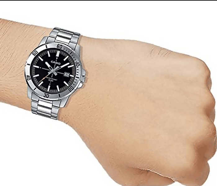 Orologio Casio per uomo, MTP-VD01D-1E2, quadrante nero con segna data, movimento al quarzo, impermeabile 50 metri in Orologi da polso Loweconomy - Marineo, commercioVirtuoso.it