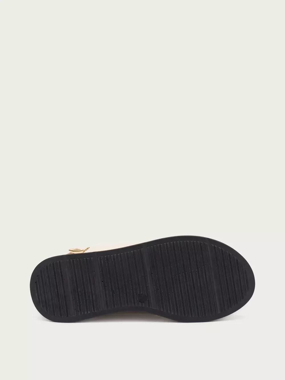 Frau Donna Sandali con plateau in pelle in Ciabatte moda Cantali Calzature - Randazzo, commercioVirtuoso.it