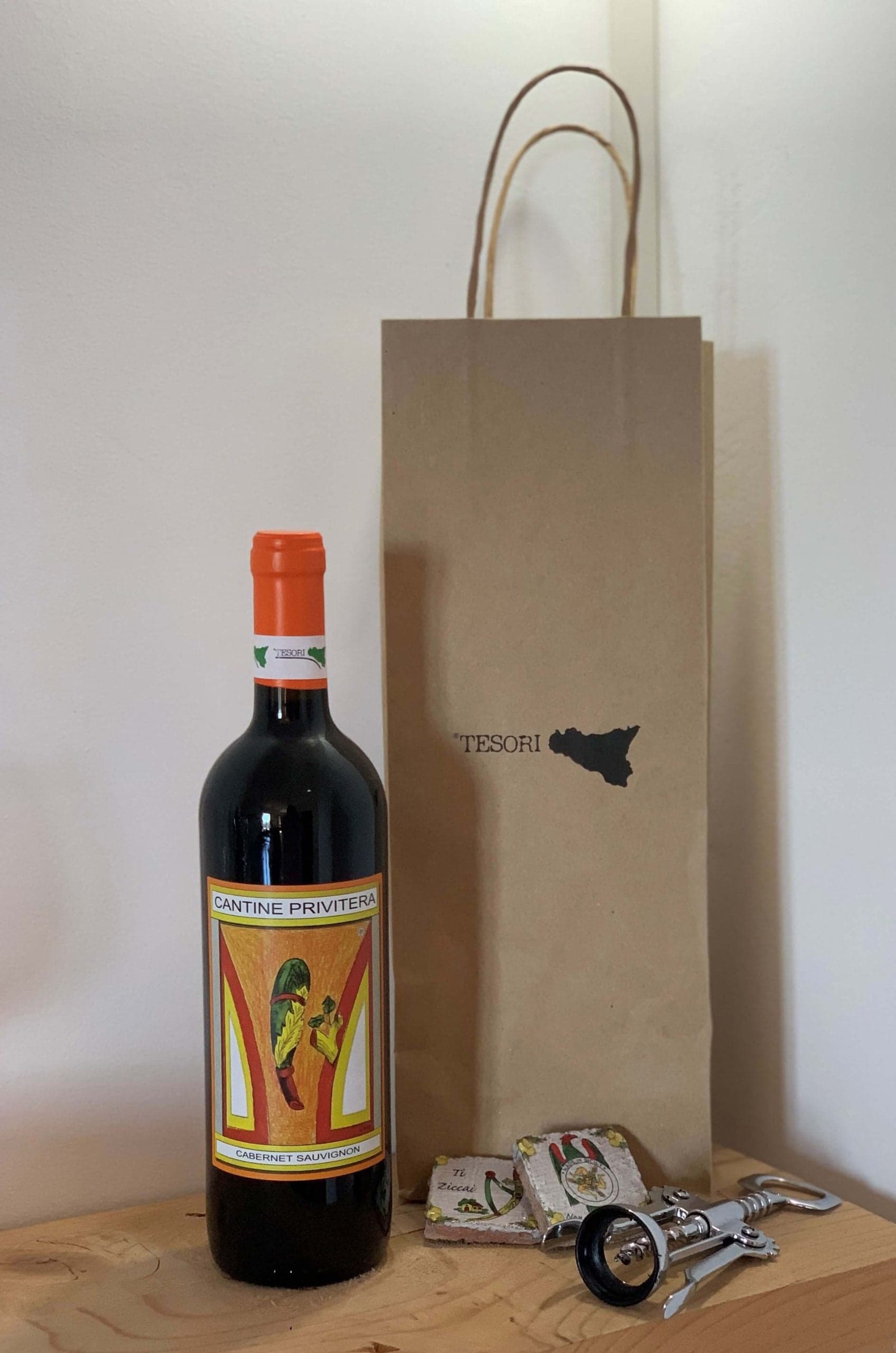 Vino Rosso Cabernet Sauvignon in Vino rosso Tesori Di Sicilia - Nicosia, commercioVirtuoso.it