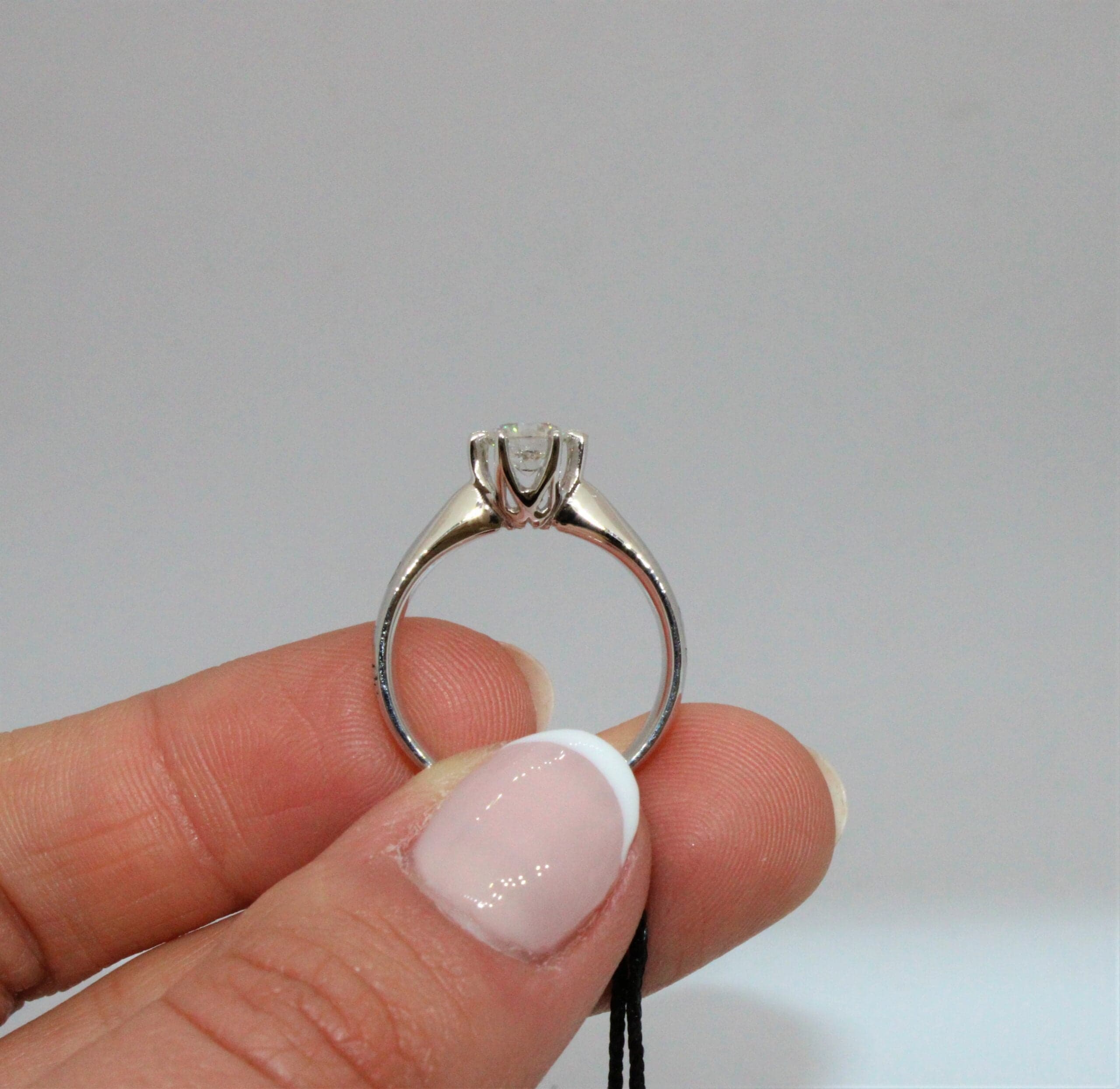 Anello solitario donna RECARLO R59SO007/070G05 in Anelli Gioielleria Cameli - Monte Urano, commercioVirtuoso.it