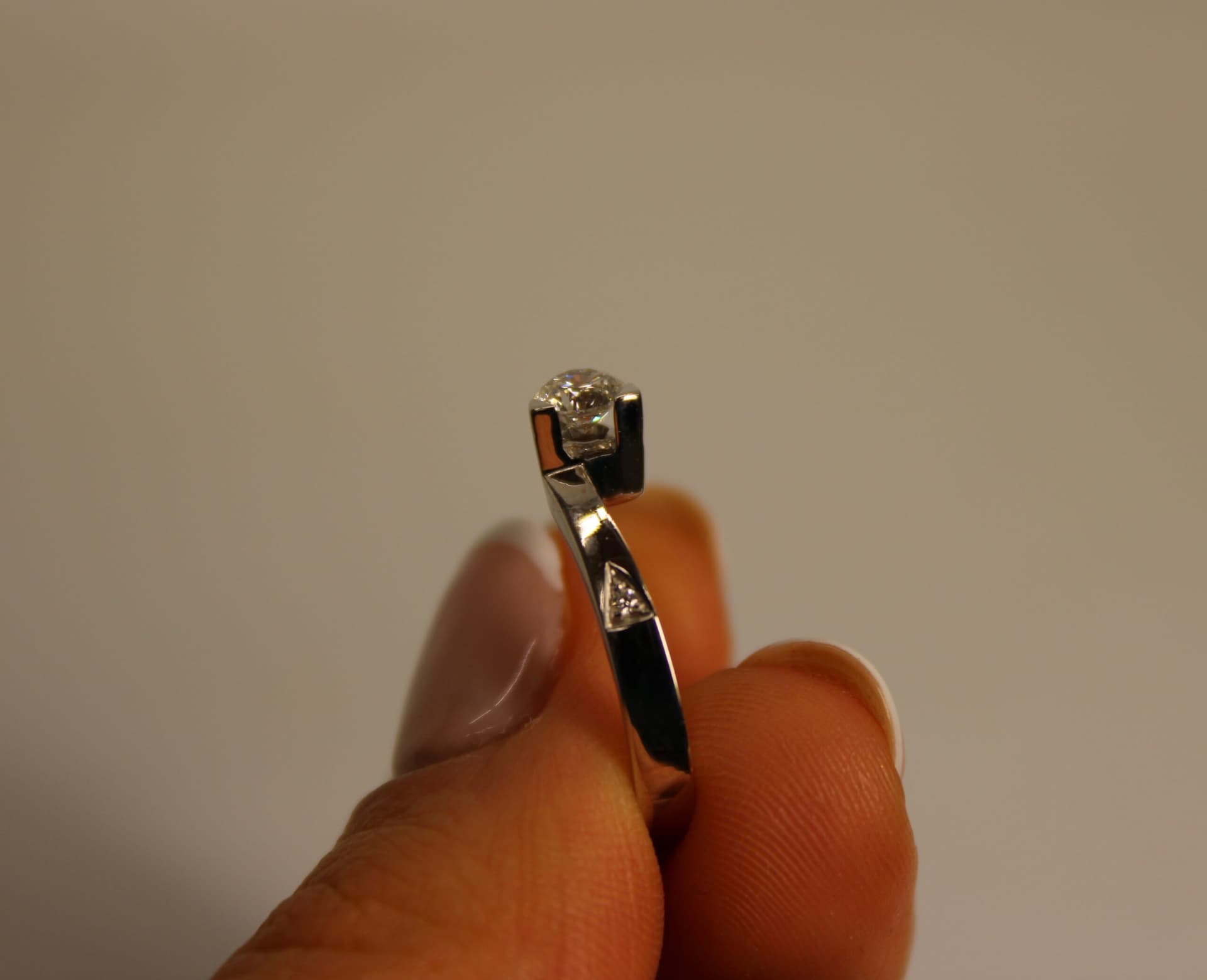 Anello solitario donna BIBIGÌ ANB9871B36 in Anelli Gioielleria Cameli - Monte Urano, commercioVirtuoso.it