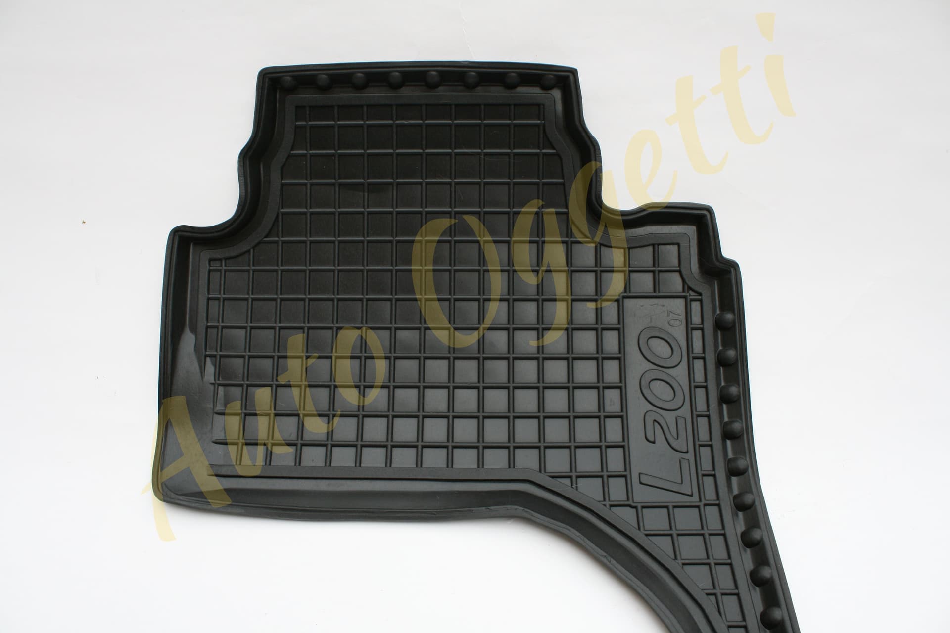 Tappetini di gomma per Mitsubishi L200/Triton (2013+) in Tappetini antiscivolo Autooggetti.it - Roma, commercioVirtuoso.it