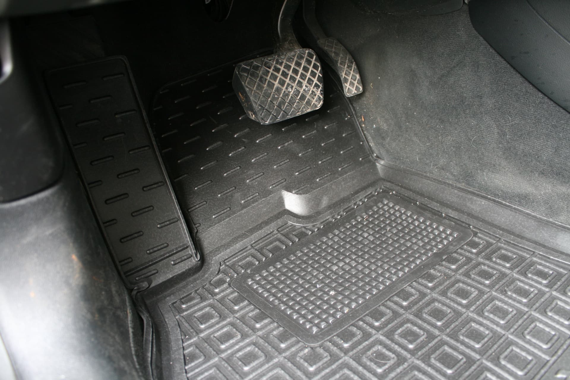 Tappetini di gomma per Audi A5 Sportback (2007-2016) in Tappetini antiscivolo Autooggetti.it - Roma, commercioVirtuoso.it