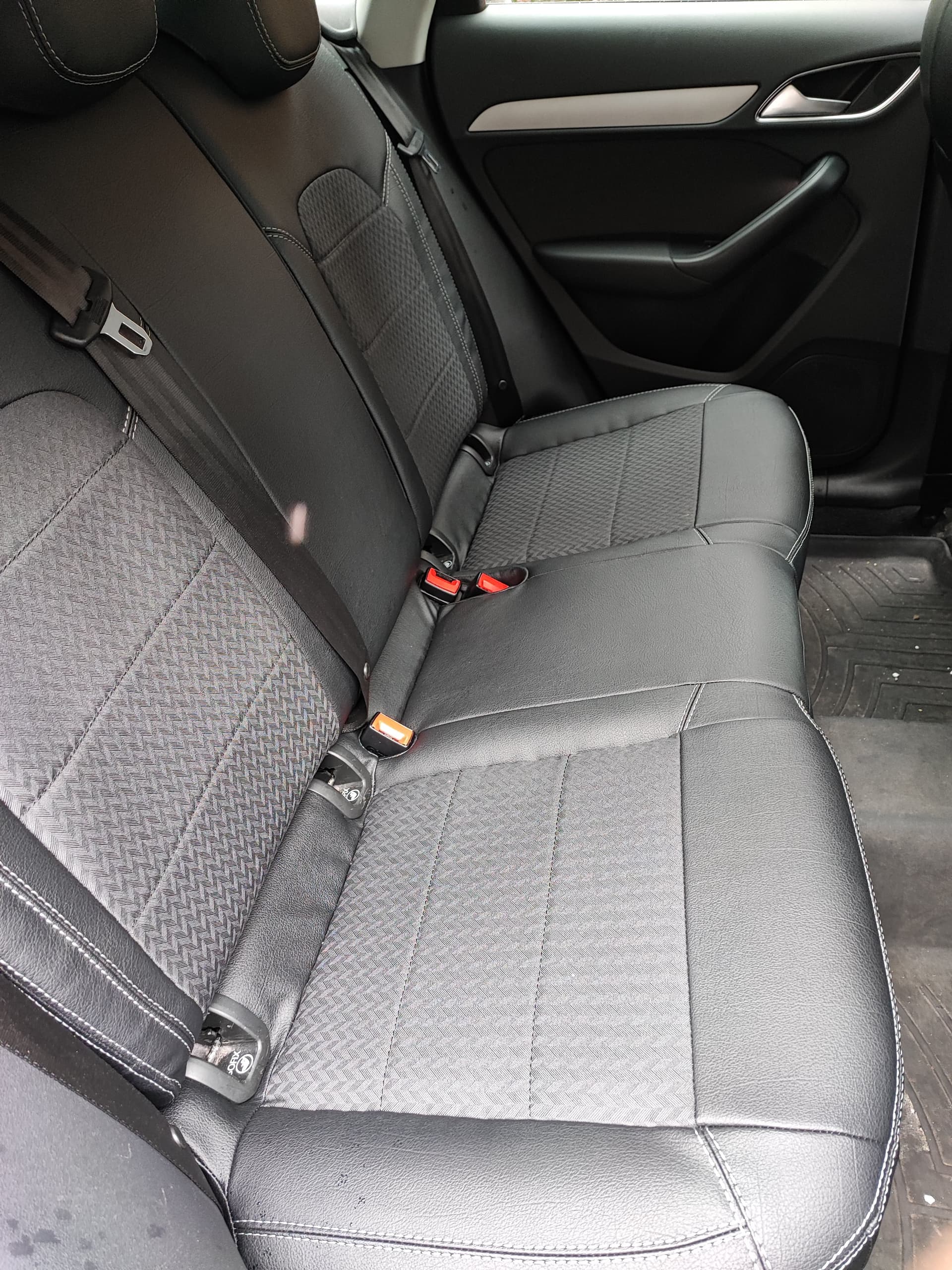 Set coprisedili su misura per Audi Q3 Restyling (2014-2019) in Set per interni Autooggetti.it - Roma, commercioVirtuoso.it