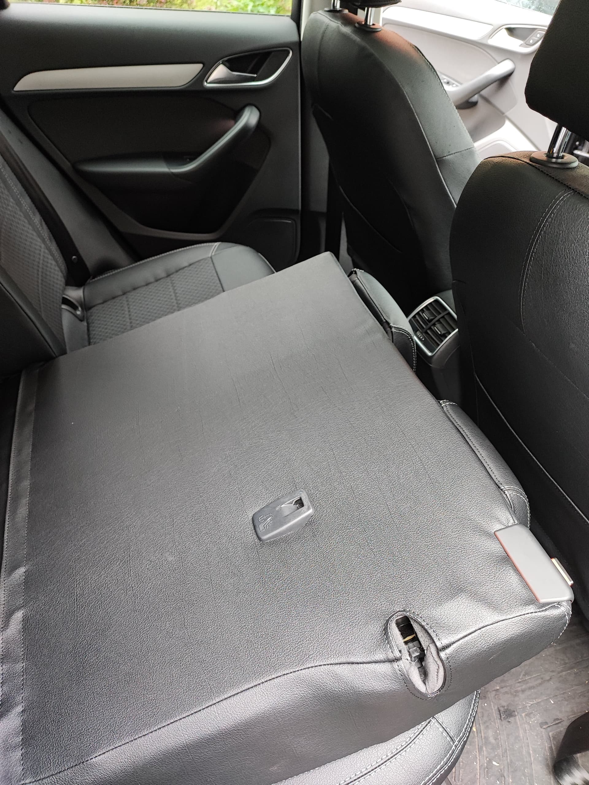 Set coprisedili su misura per Audi Q3 Restyling (2014-2019) in Set per interni Autooggetti.it - Roma, commercioVirtuoso.it