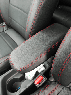 Coprisedili su misura per Toyota Yaris Cross (2020+), Dynamic style in Set per interni Autooggetti.it - Roma, commercioVirtuoso.it