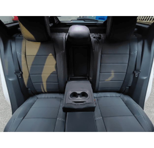Set coprisedili su misura per Peugeot 3008 (2017+) in Set per interni Autooggetti.it - Roma, commercioVirtuoso.it