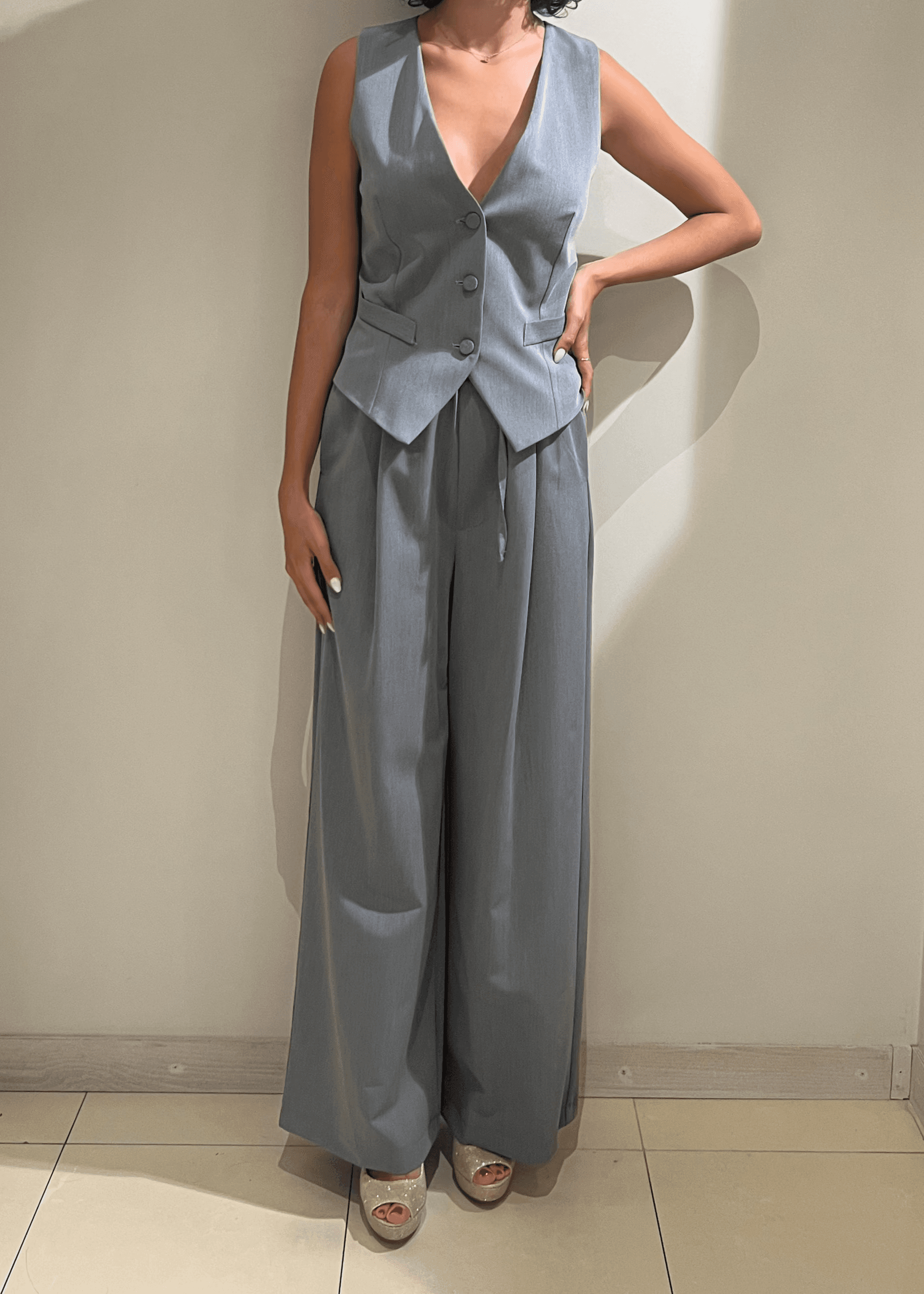 Pantalone ampio con coulisse grigio in Pantaloni Kanal 32 - Santa Maria di Licodia, commercioVirtuoso.it