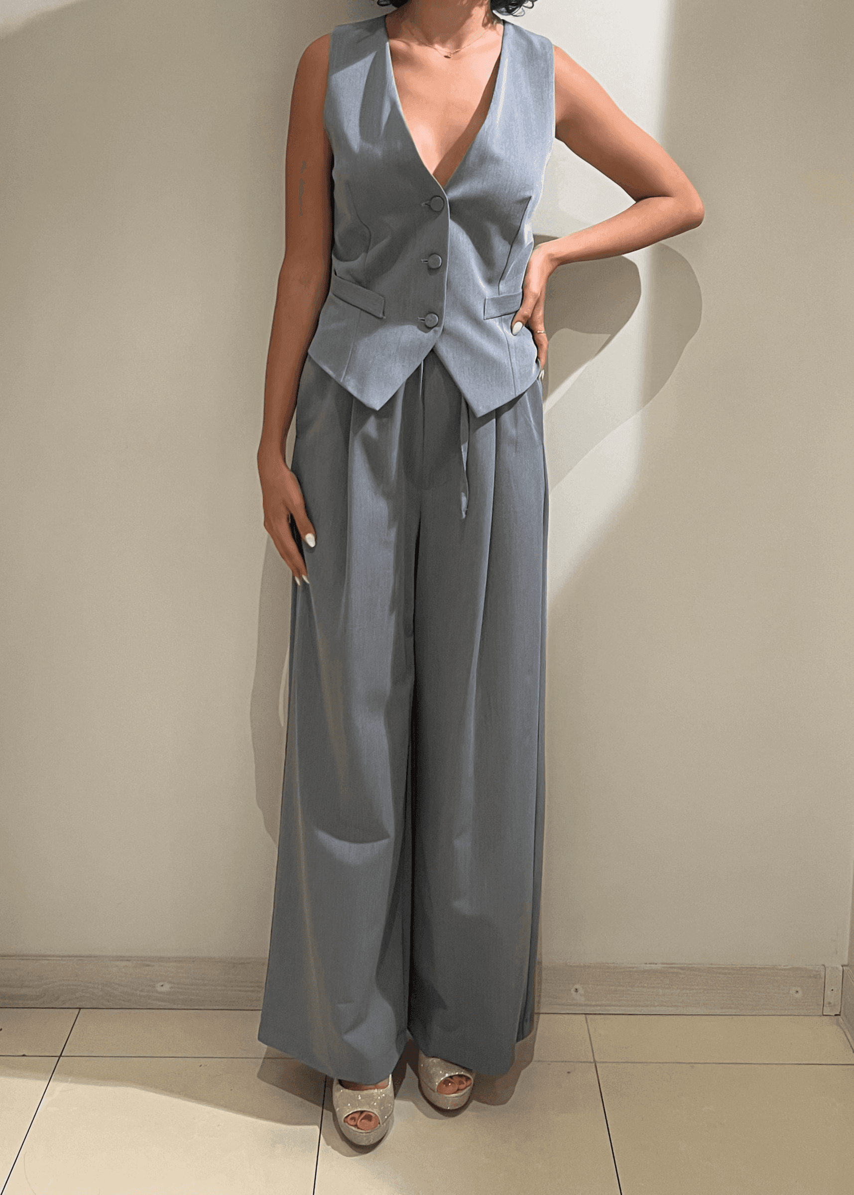 Pantalone ampio con coulisse grigio in Pantaloni Kanal 32 - Santa Maria di Licodia, commercioVirtuoso.it