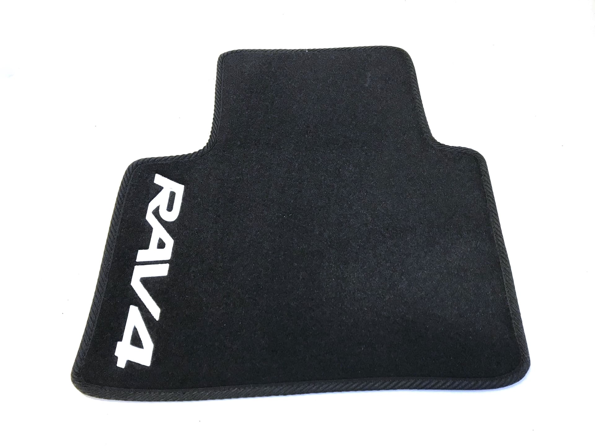 Tappetini in moquette (Tessile) Toyota Rav4 V (2019+) in Tappetini antiscivolo Autooggetti.it - Roma, commercioVirtuoso.it