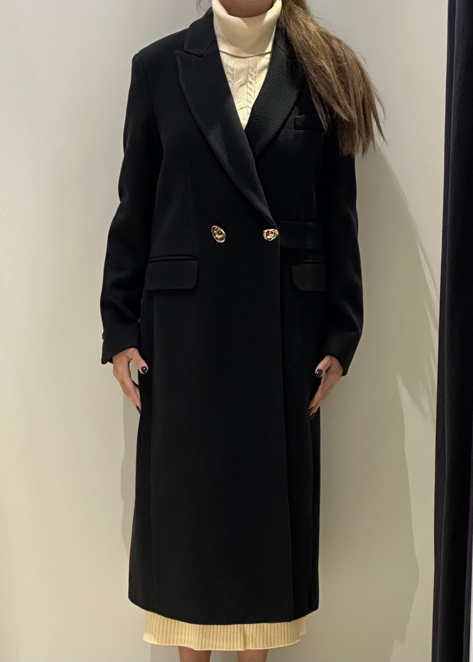 Cappotto con cintura e bottone gioello in Cappotti Kanal 32 - Santa Maria di Licodia, commercioVirtuoso.it