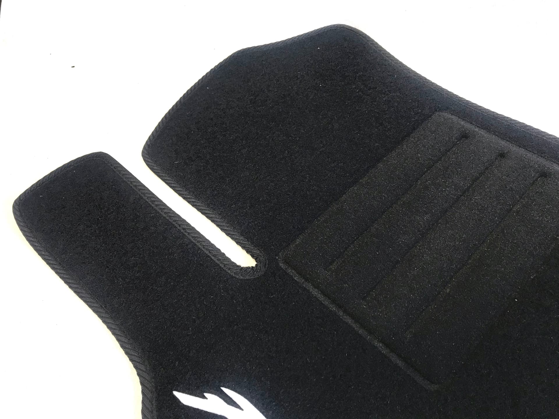 Tappetini in moquette (Tessile) "Eco-line" Ford Focus Mk4 (2018+) in Tappetini antiscivolo Autooggetti.it - Roma, commercioVirtuoso.it
