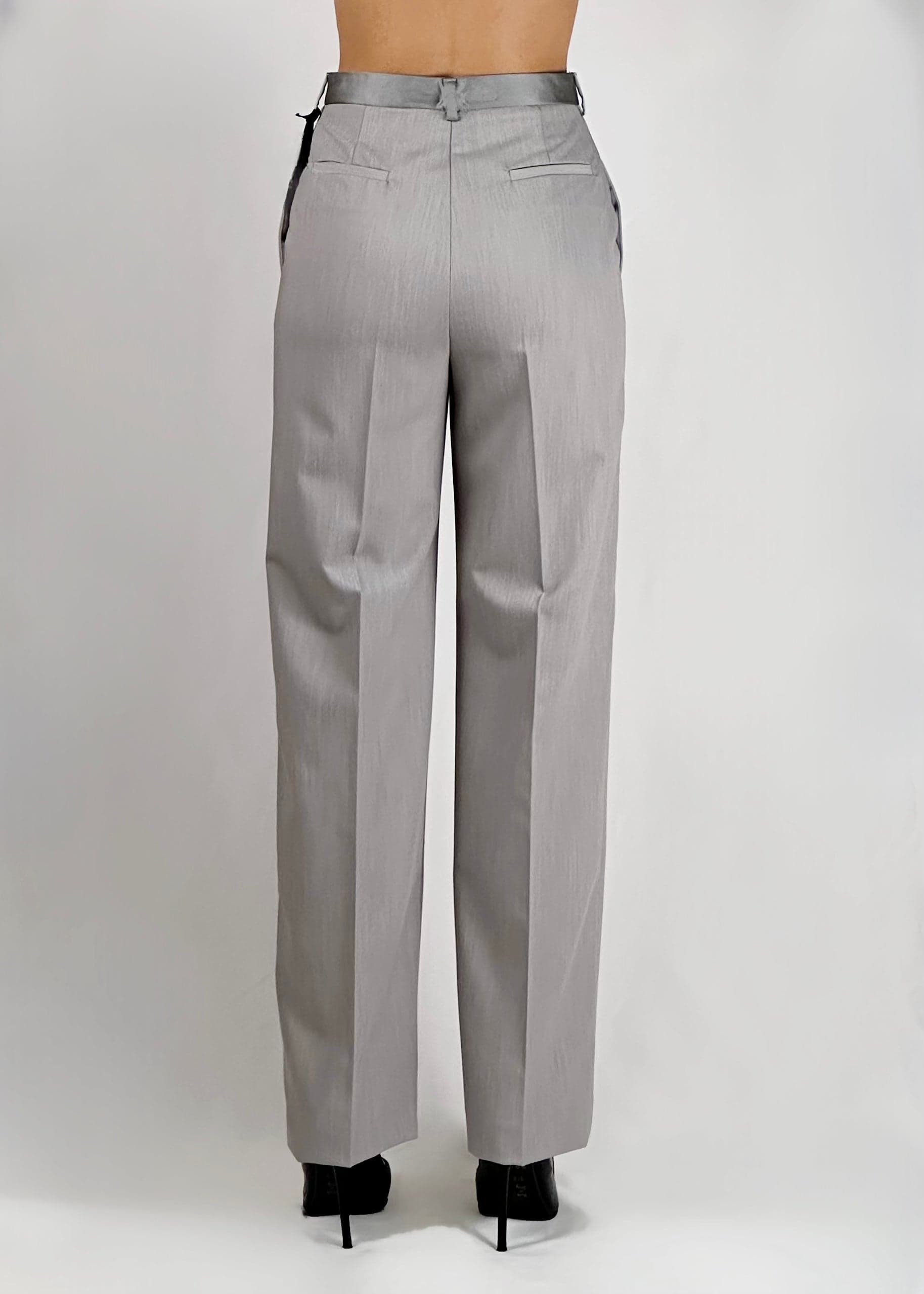 Pantalone Vicolo grigio con raso in vita in Pantaloni Kanal 32 - Santa Maria di Licodia, commercioVirtuoso.it