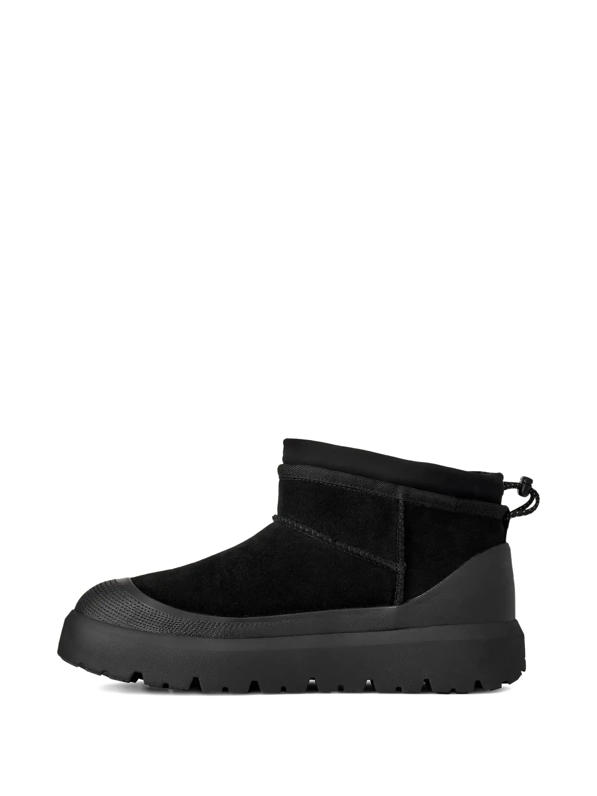 Ugg ugg Ultra Mini Weather Hybrid da donna in Autocategorizzazione Drestige - Casamassima, commercioVirtuoso.it