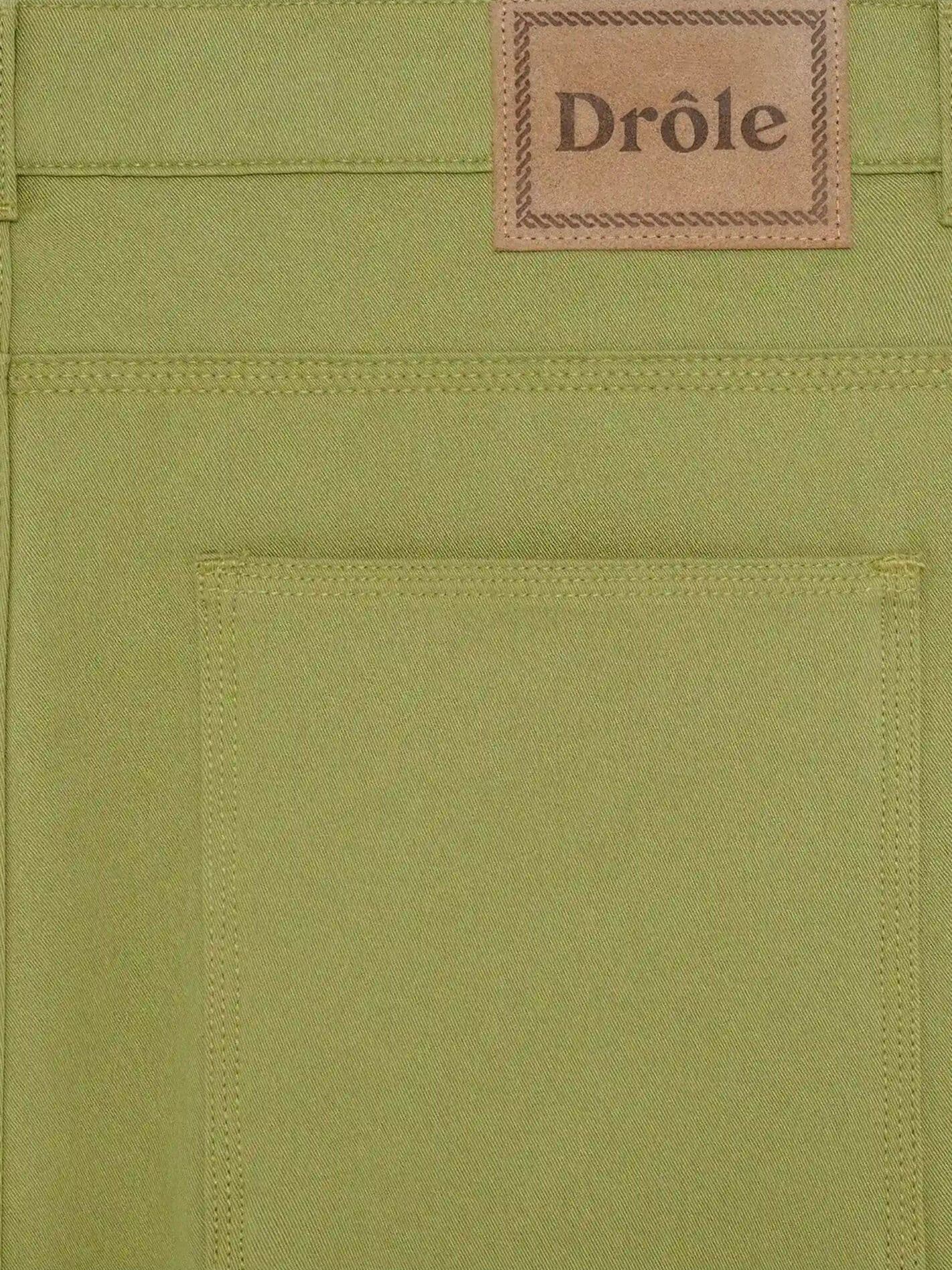 DROLE DE MONSIEUR <h4>DROLE DE MONSIEUR - Shorts Verde Oliva</h4> da uomo in Pantaloncini sportivi Drestige - Casamassima, commercioVirtuoso.it