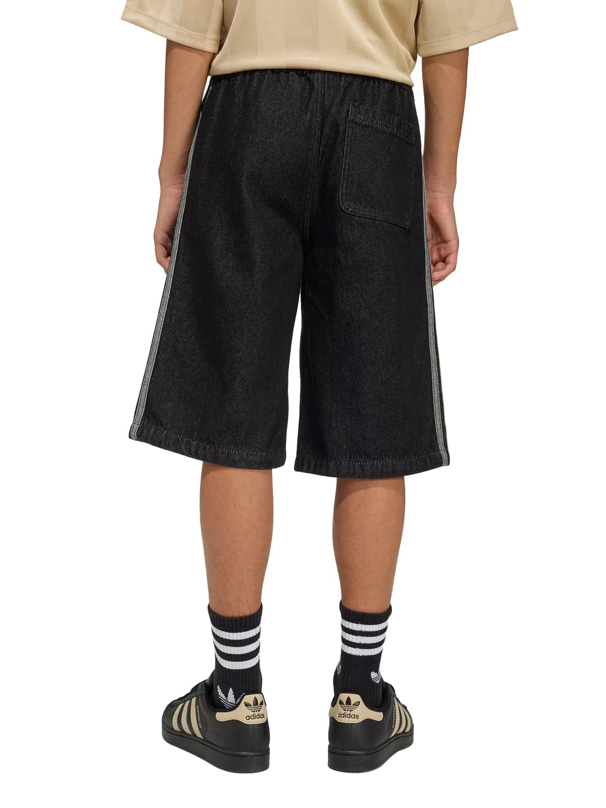 ADIDAS ORIGINALS <h4>Adidas Originals - Jorts Denim</h4> da uomo in Pantaloncini sportivi Drestige - Casamassima, commercioVirtuoso.it