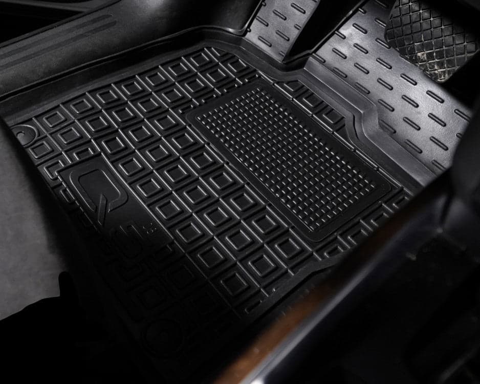 Set tappetini di gomma su misura per Audi Q5 I (2008-2017) in Tappetini antiscivolo Autooggetti.it - Roma, commercioVirtuoso.it