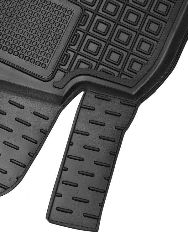 Set tappetini di gomma su misura per Volkswagen T-Roc (2018+) in Tappetini antiscivolo Autooggetti.it - Roma, commercioVirtuoso.it