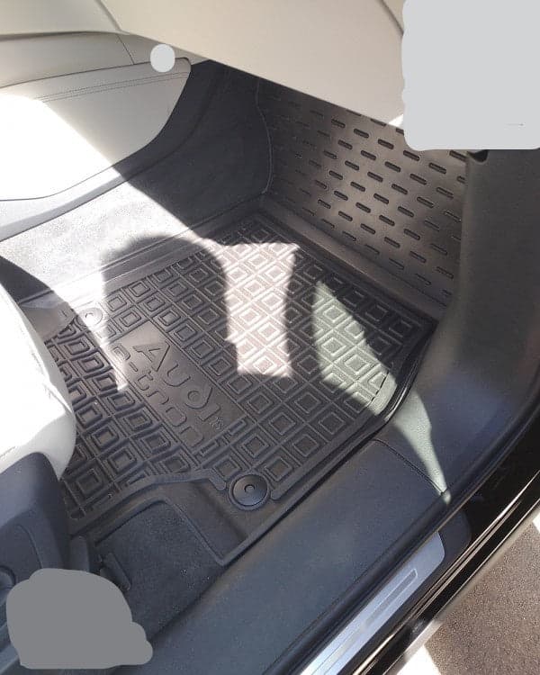 Set tappetini tappeti di gomma su misura per Audi E-tron GE (2019+) in Tappetini antiscivolo Autooggetti.it - Roma, commercioVirtuoso.it