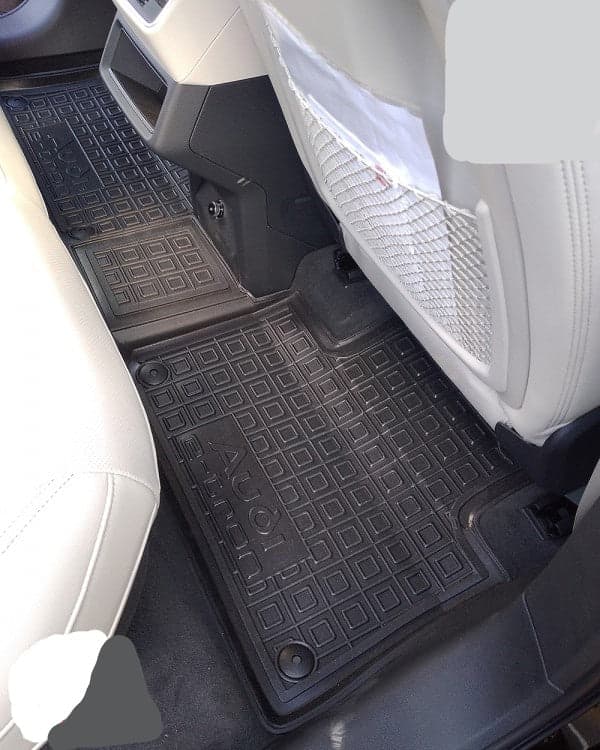 Set tappetini tappeti di gomma su misura per Audi E-tron GE (2019+) in Tappetini antiscivolo Autooggetti.it - Roma, commercioVirtuoso.it
