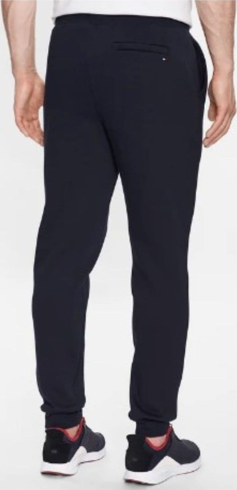 Tommy Hilfiger PANTALONE TUTA RWB HILFIGER SWEATPA da uomo in Pantaloni sportivi Drestige - Casamassima, commercioVirtuoso.it
