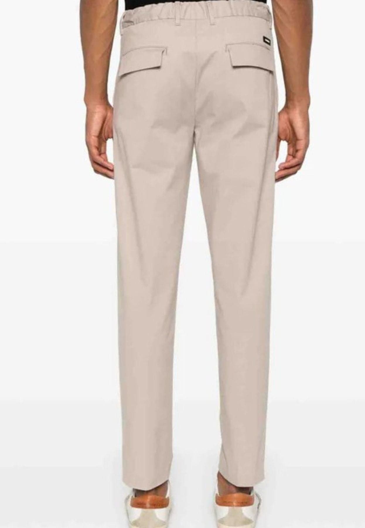 calvin klein Pantaloni MODERN TWILL TAPERED PLEAT PANTS da uomo in Pantaloni Drestige - Casamassima, commercioVirtuoso.it