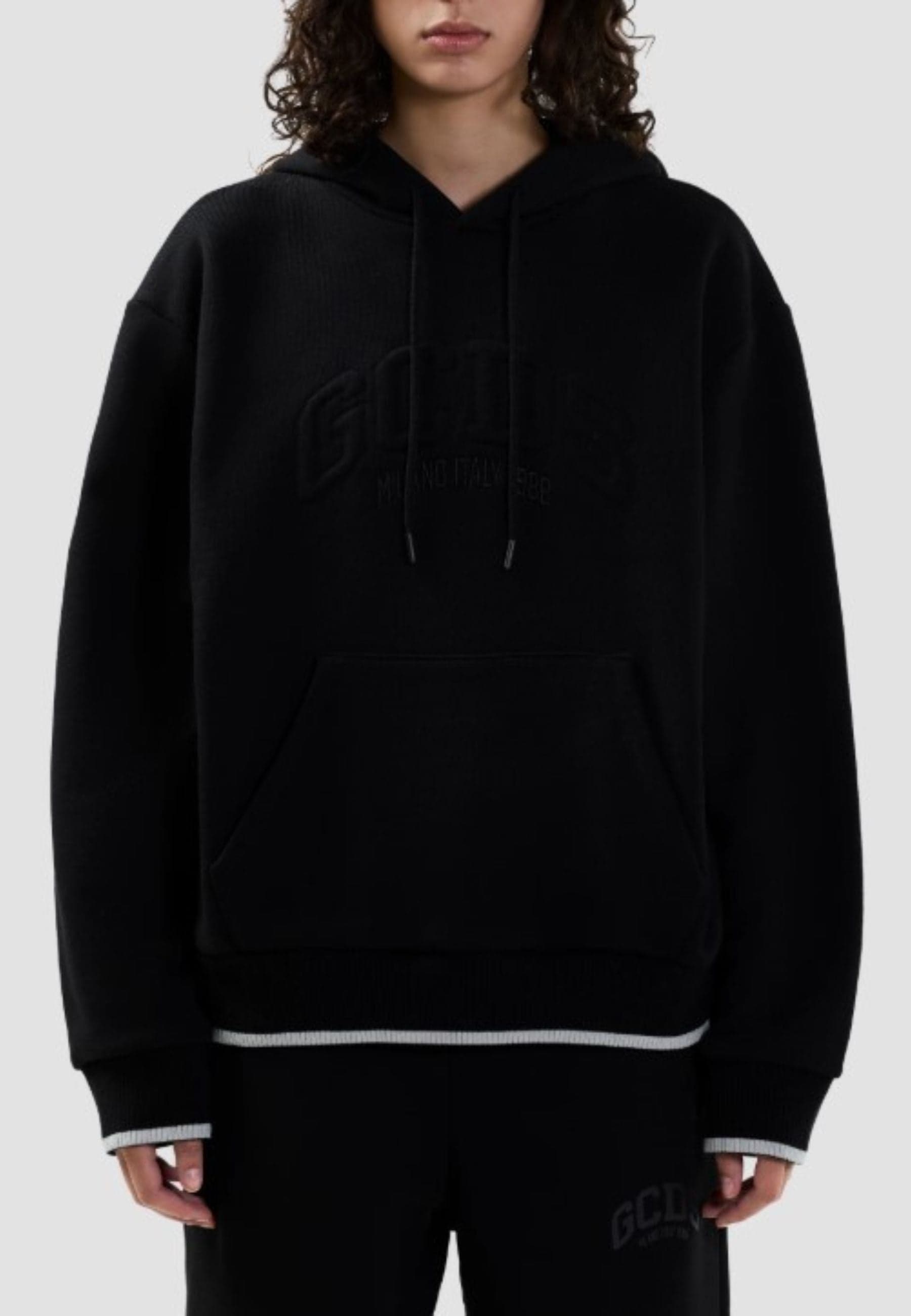 GCDS FELPA LOGO LOUNGE HOODIE da donna in Felpe senza cappuccio Drestige - Casamassima, commercioVirtuoso.it