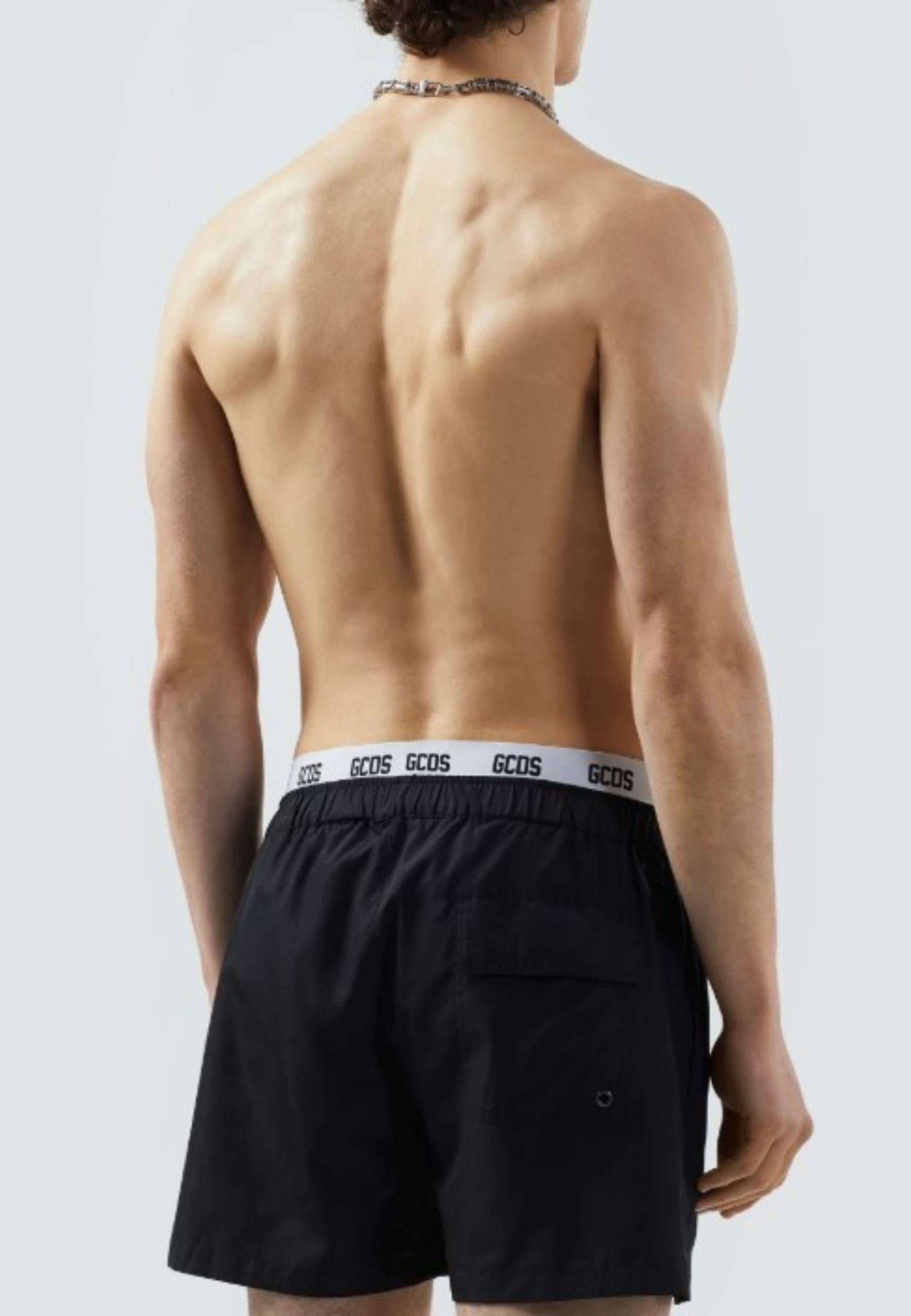 GCDS COSTUME ESSENTIALS SWIMSHORTS da uomo in Pantaloncini e calzoncini Drestige - Casamassima, commercioVirtuoso.it