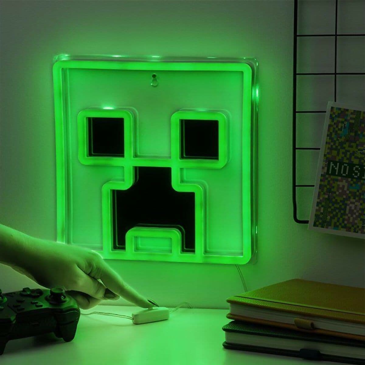 3310894_f8ea2fc47afa