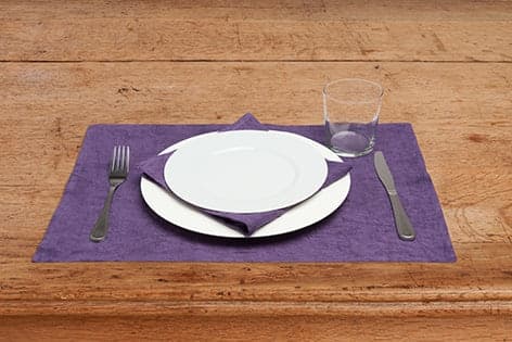 Set di 2 tovagliette americane coppia tovagliette 35 X 50 CM in 100% puro lino lavato delavè stone washed morbido resistente elegante made in italy  VIOLA in Tovagliette Vanita di raso - Sesto San Giovanni, commercioVirtuoso.it
