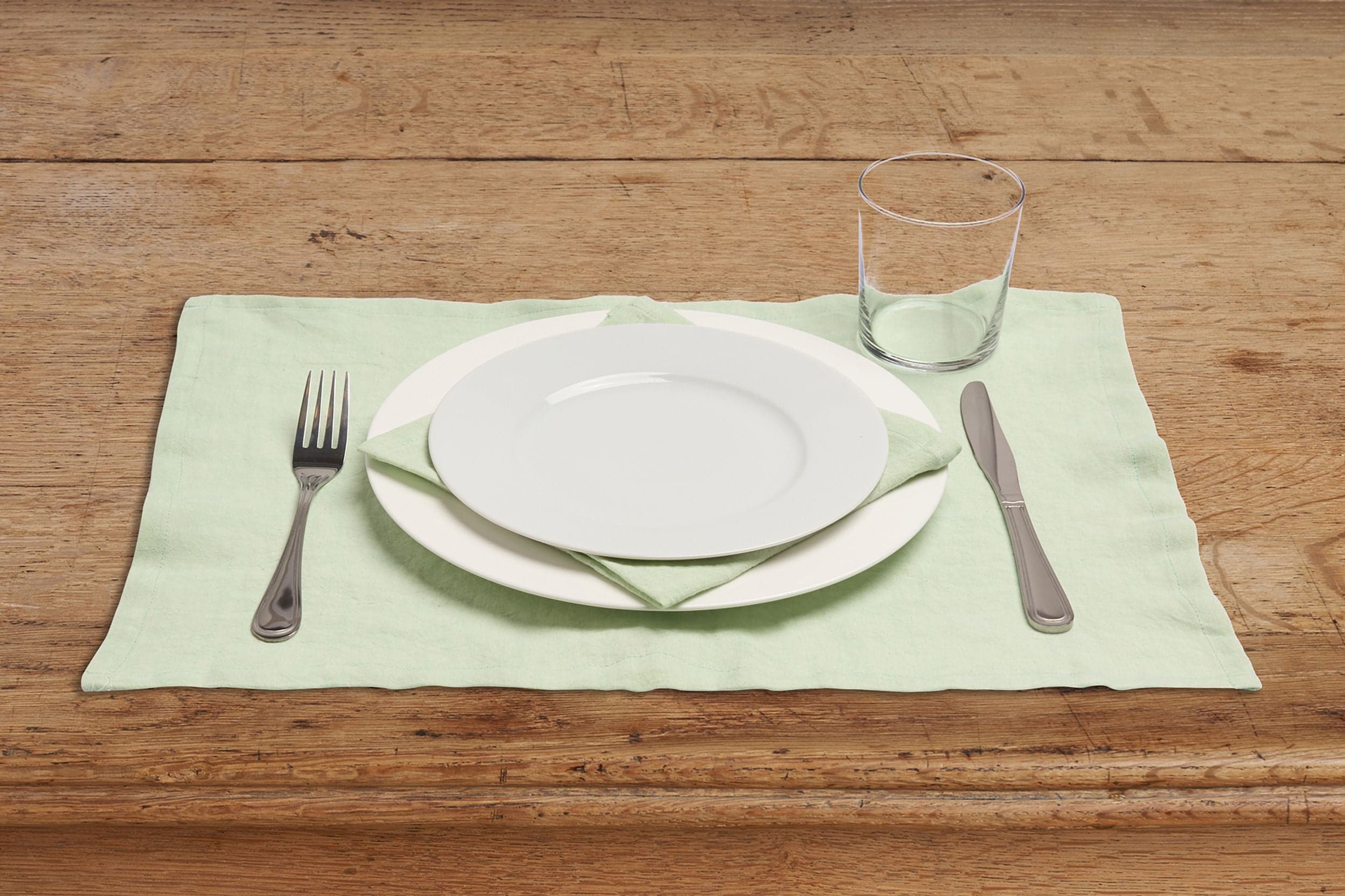 Set di 2 tovagliette americane coppia tovagliette 35 X 50 CM in 100% puro lino lavato delavè stone washed morbido resistente elegante made in italy VERDE MENTA - Vanita di raso
